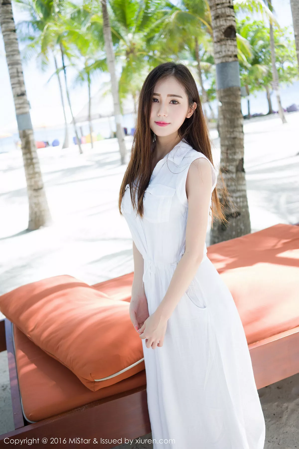 秀人集.com_[MiStar魅妍社]Vol.067_嫩模SISY思薄荷岛旅拍白色比基尼性感迷人写真50P