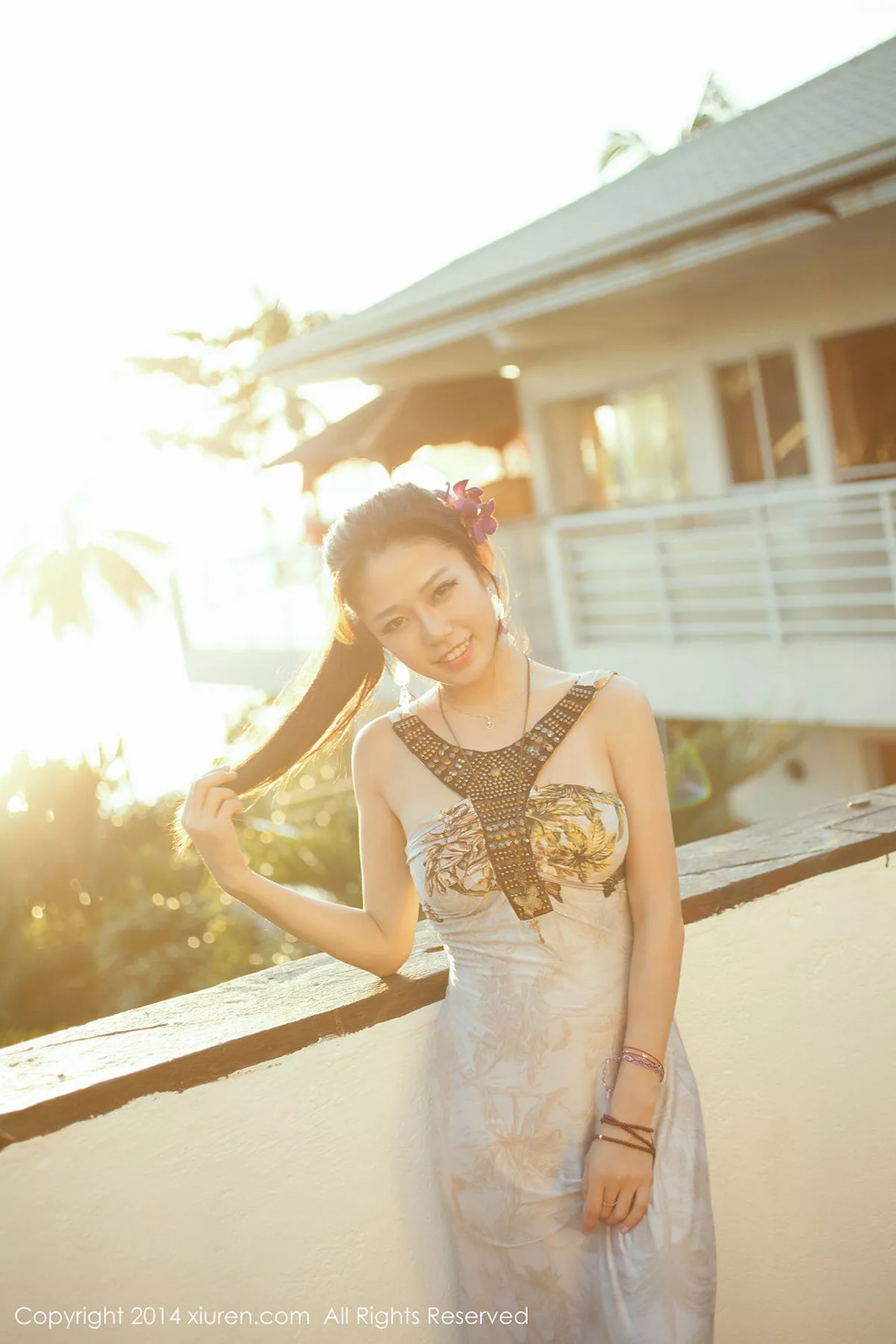 秀人集.com_[XiuRen秀人网]No.084_嫩模luvian本能性感内衣秀完美身姿诱惑翘臀写真61P