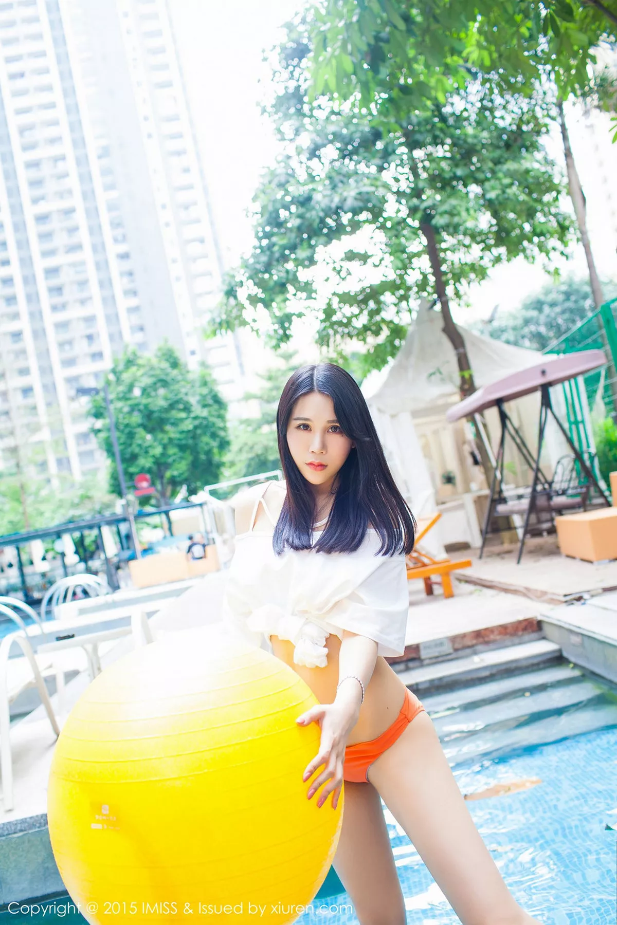 秀人集.com_[IMISS爱蜜社]Vol.048_嫩模林恩芝黑色蕾丝内裤秀美臀性感内衣迷人美胸写真50P