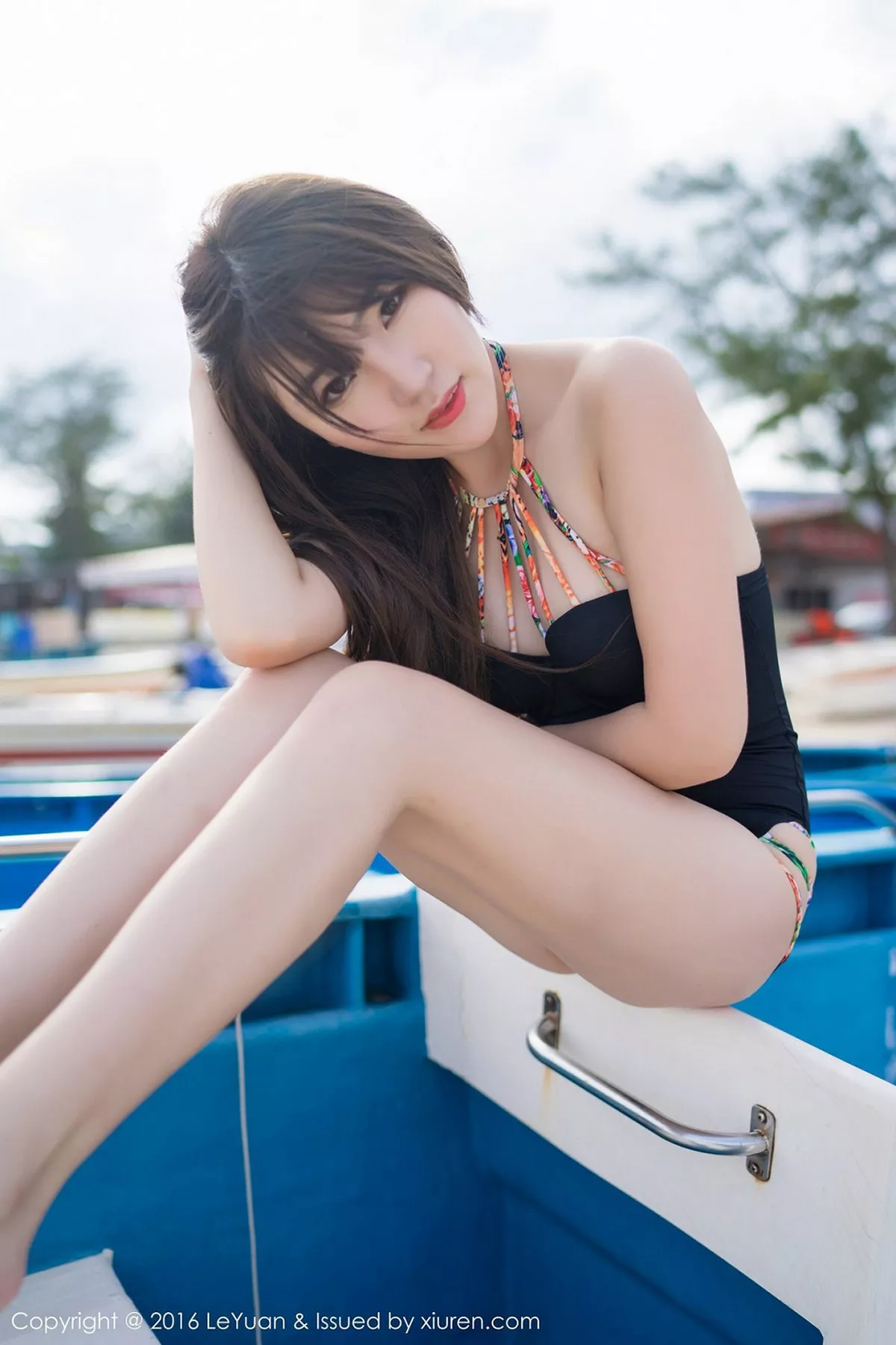 秀人集.com_[LeYuan星乐园]Vol.011_嫩模冷不丁海边性感比基尼白嫩肌肤完美身材迷人写真54P