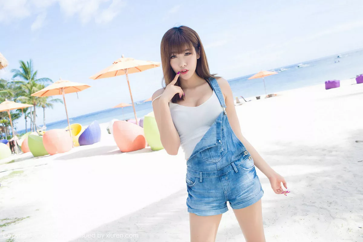 秀人集.com_[IMISS爱蜜社]Vol.055_嫩模程小烦不烦薄荷岛旅拍牛仔吊带裙秀美胸写真53P