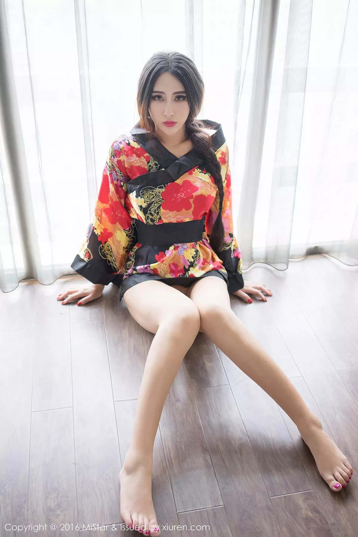 秀人集.com_[MiStar魅妍社]Vol.096_嫩模FoxYini孟狐狸私房情趣内衣系列迷人豪乳诱惑43P