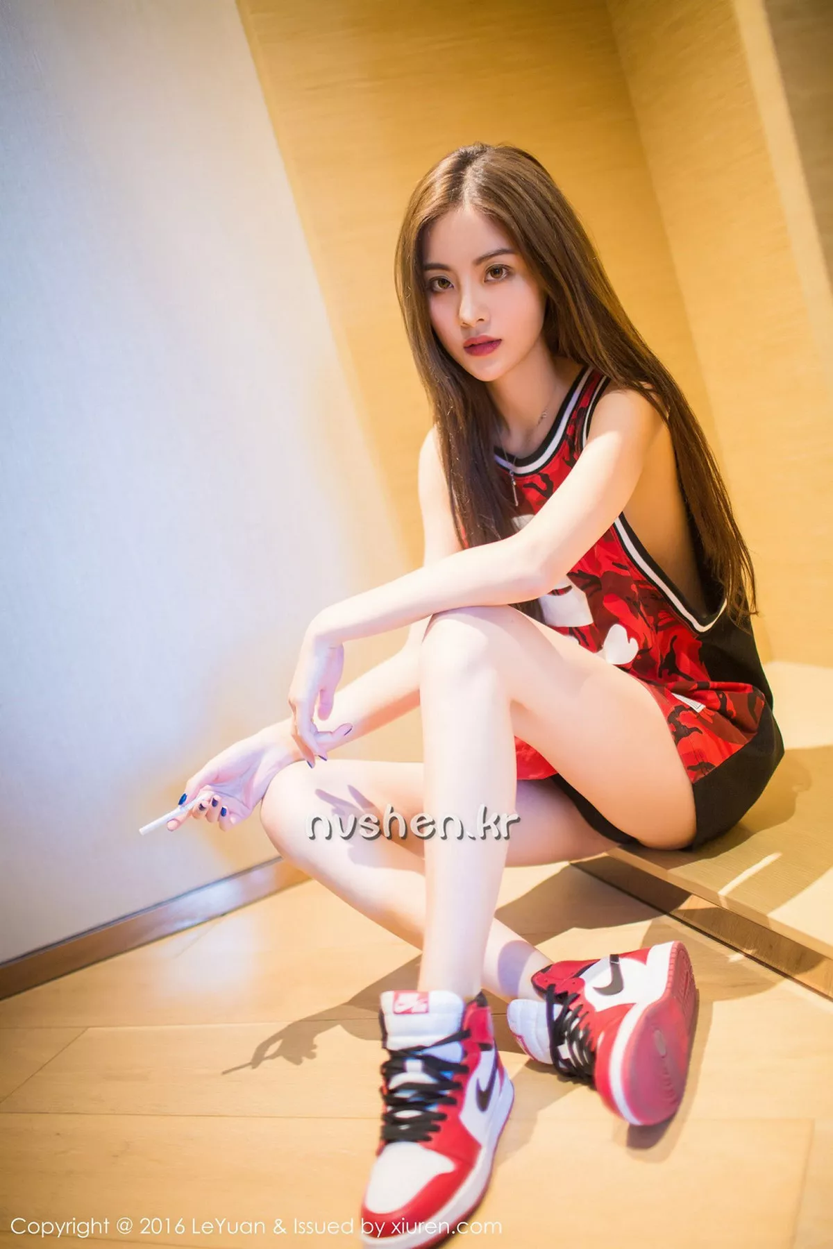 秀人集.com_[LeYuan星乐园]Vol.014_国色天姿嫩模菲儿居家完美身材清丽绝俗妩媚迷人写真64P