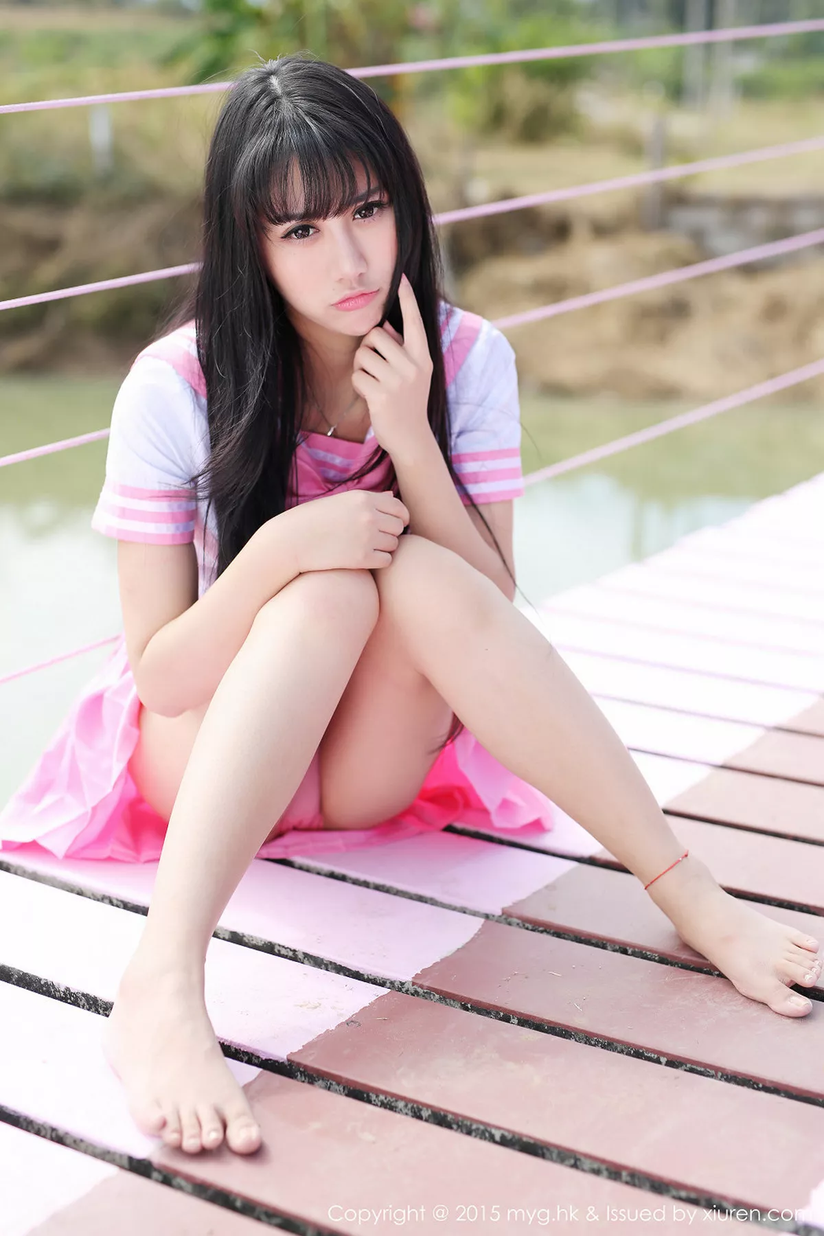 秀人集.com_[MyGirl美媛馆]Vol.099_嫩模杨晓青儿泰国旅拍白色吊带蕾丝袜诱惑翘臀写真61P