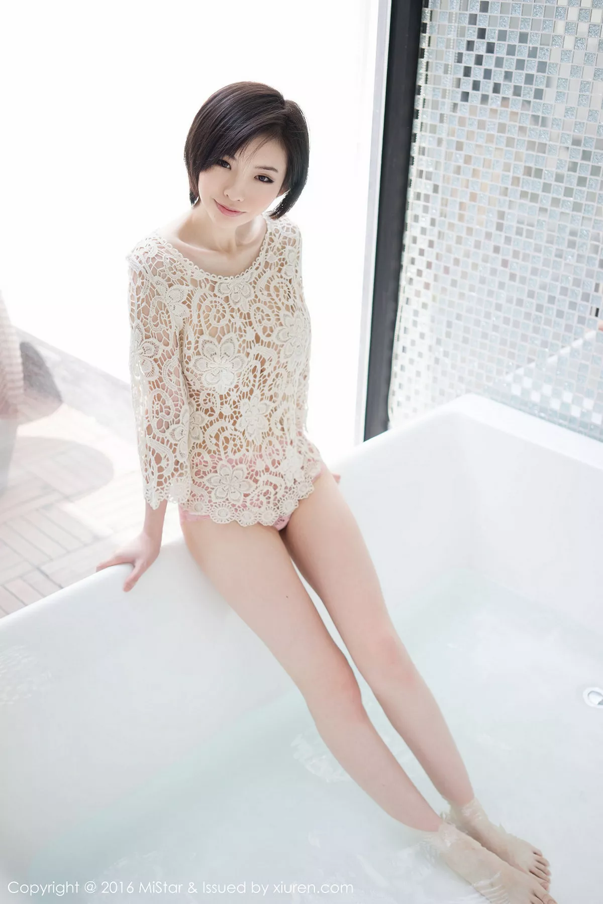 秀人集.com_[MiStar魅妍社]Vol.077_嫩模Jenny佳妮浴缸里网状上衣秀巨乳蕾丝内裤写真71P
