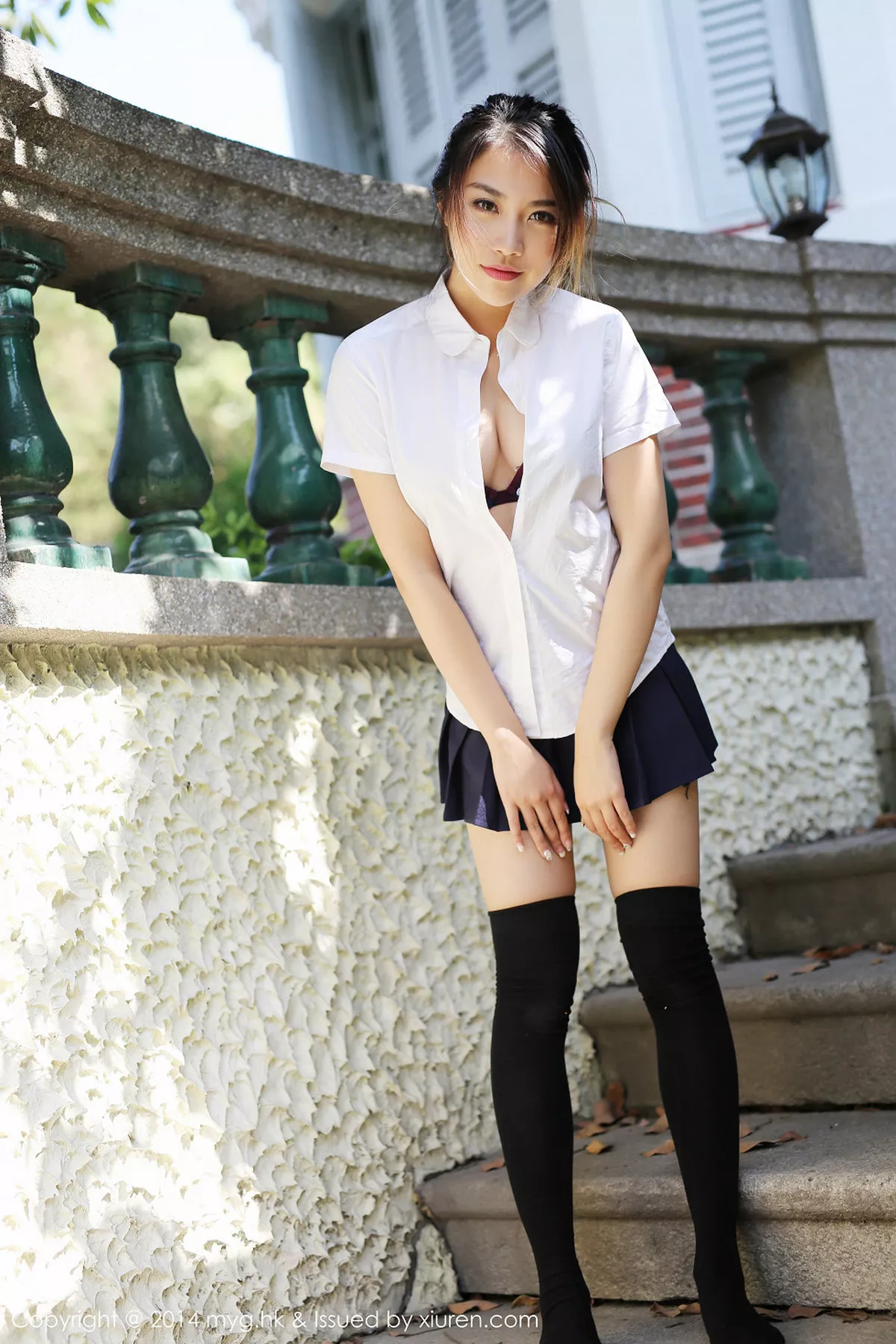 秀人集.com_[MyGirl美媛馆]Vol.072_嫩模许诺Sabrina厦门旅拍白色背心秀美胸粉红内裤写真74P