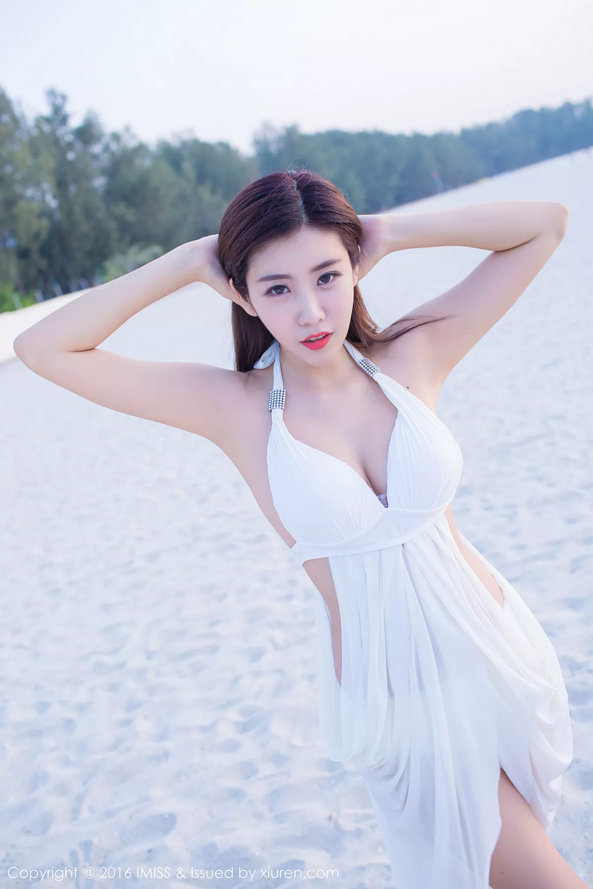 秀人集.com_[IMISS爱蜜社]Vol.086_嫩模程小烦不烦纯白裙子性感内衣秀美胸清新迷人写真47P