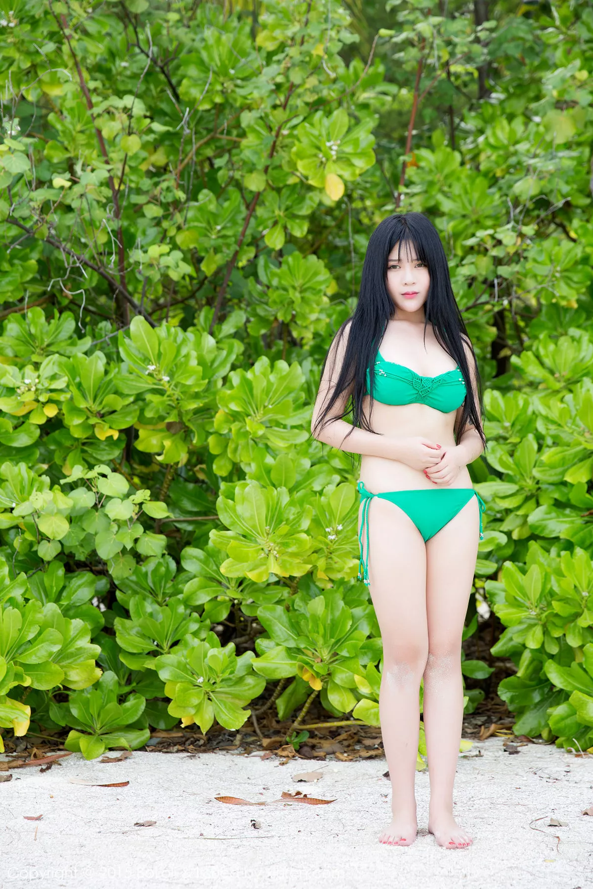 秀人集.com_[BoLoli波萝社]Vol.059_嫩模八宝icey马尔代夫旅拍粉红内衣秀豪乳白嫩翘臀写真49P