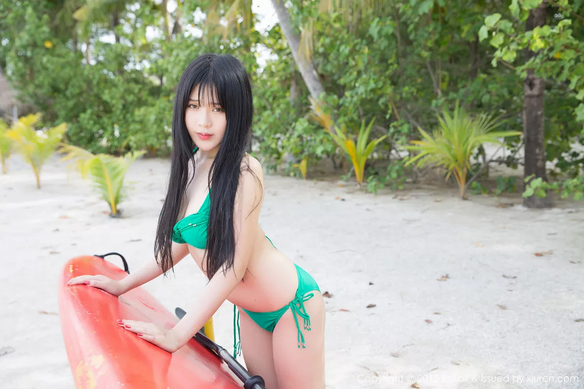 秀人集.com_[BoLoli波萝社]Vol.059_嫩模八宝icey马尔代夫旅拍粉红内衣秀豪乳白嫩翘臀写真49P