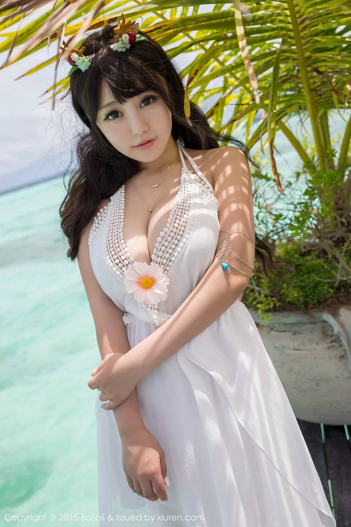 秀人集.com_[BoLoli波萝社]Vol.042_嫩模Barbie可儿马尔代夫旅拍黑色内衣秀童颜巨乳写真46P