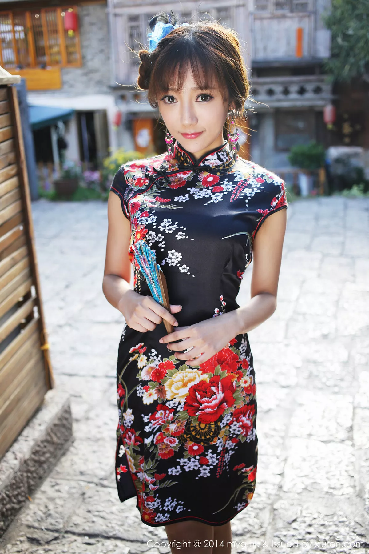 秀人集.com_[MyGirl美媛馆]Vol.080_嫩模王馨瑶yanni花色旗袍迷人风情靓丽性感写真56P