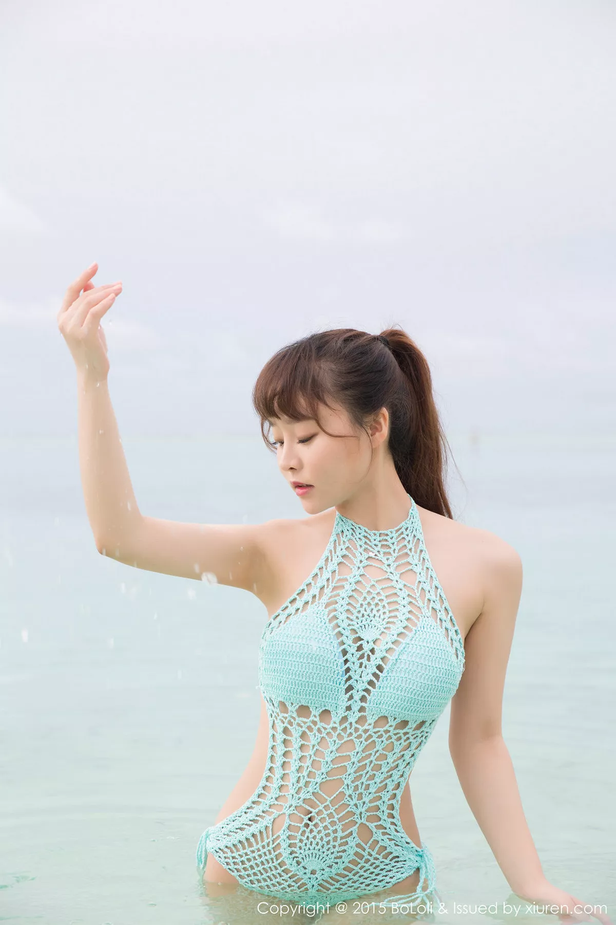 秀人集.com_[BoLoli波萝社]Vol.052_嫩模柳侑绮Sevenbaby网状毛线内衣水中湿身诱惑写真49P