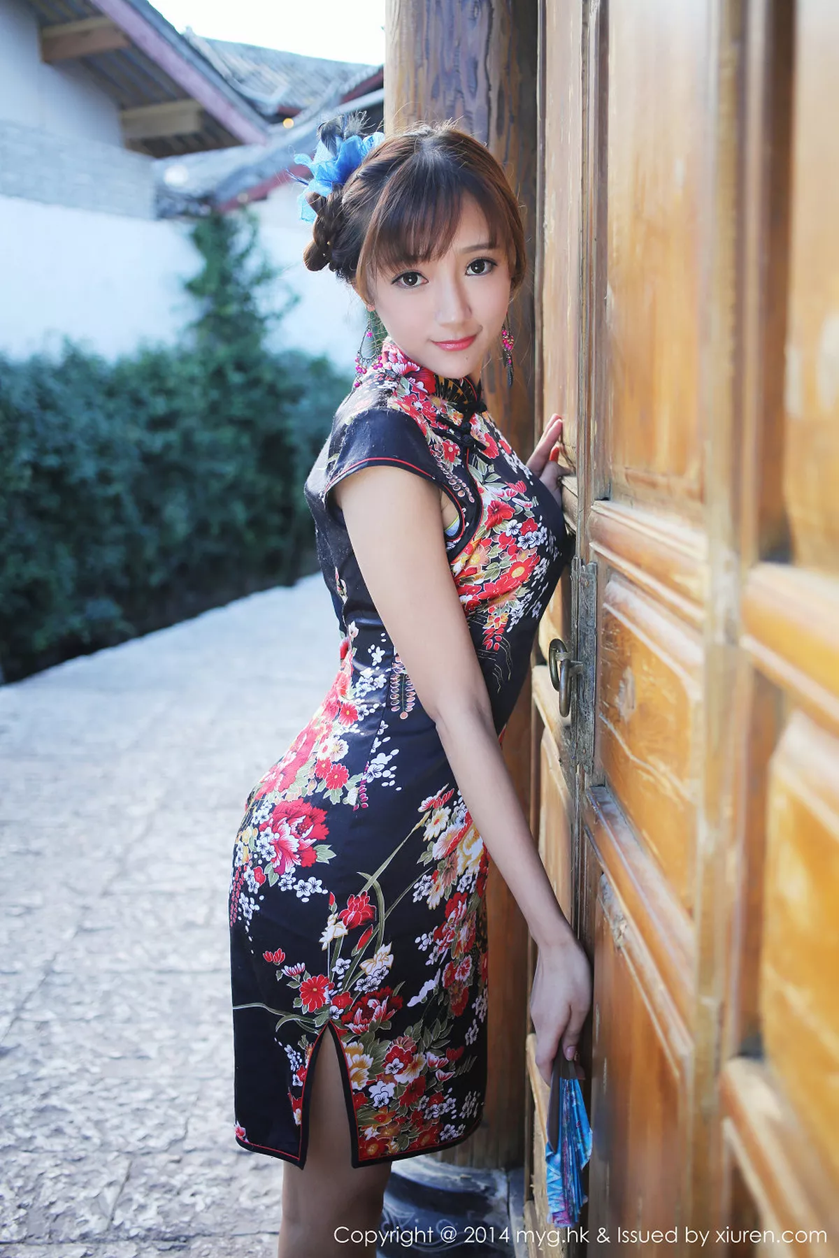 秀人集.com_[MyGirl美媛馆]Vol.080_嫩模王馨瑶yanni花色旗袍迷人风情靓丽性感写真56P