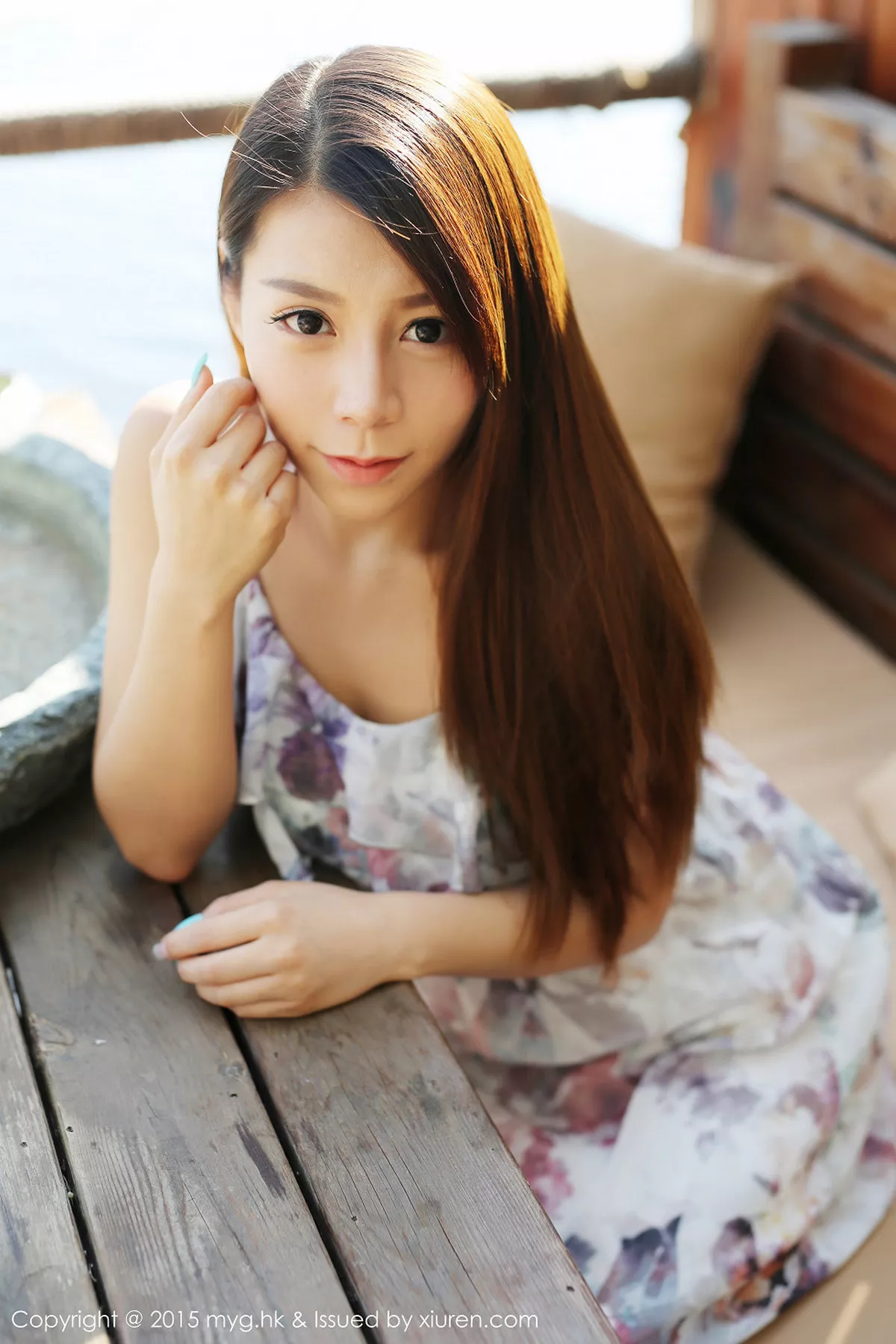 秀人集.com_[MyGirl美媛馆]Vol.106_嫩模vetiver嘉宝贝儿大理旅拍连身花长裙清新迷人写真50P