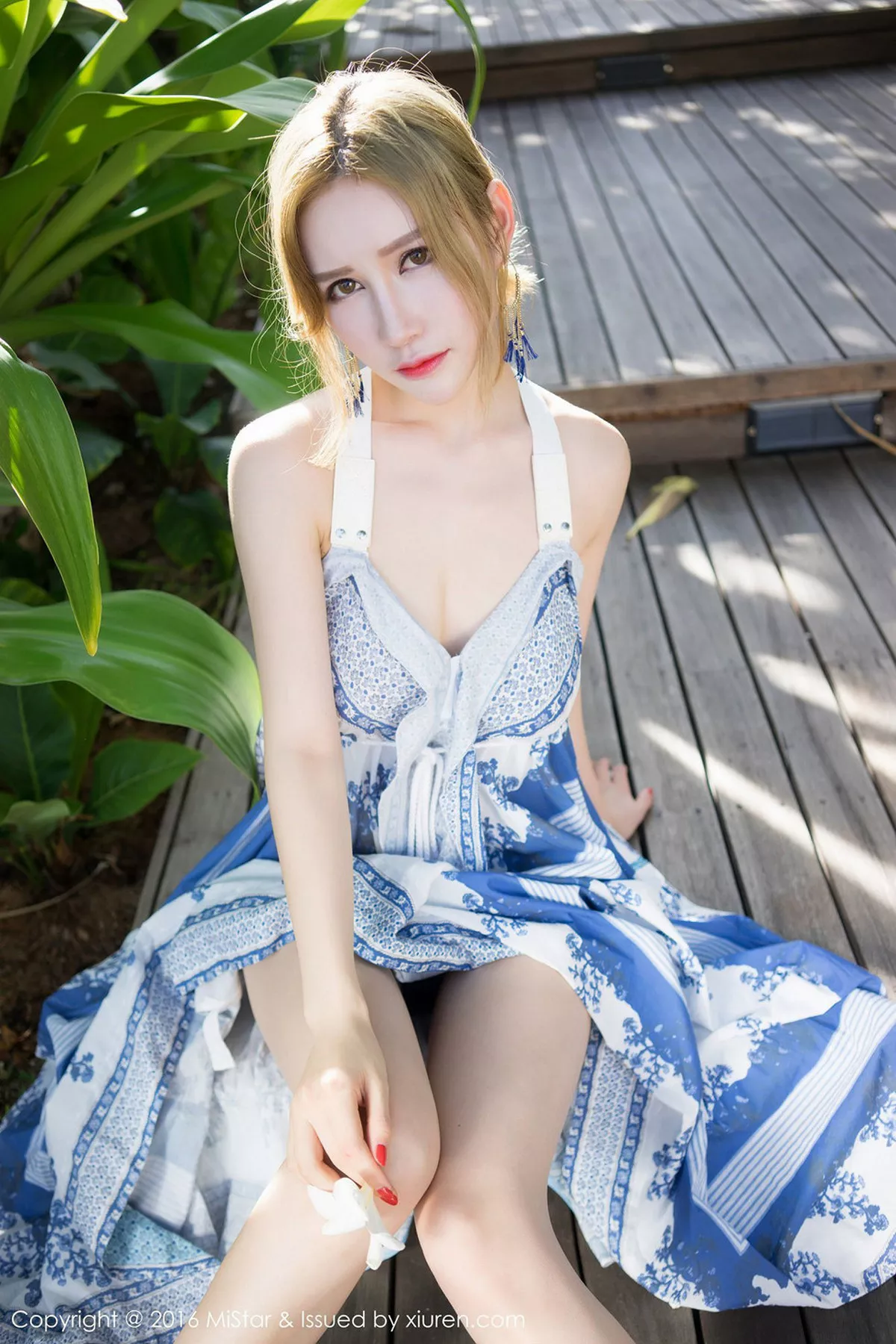 秀人集.com_[MiStar魅妍社]Vol.117_嫩模于姬Una苏梅岛旅拍酒红色比基尼完美身材迷人写真50P