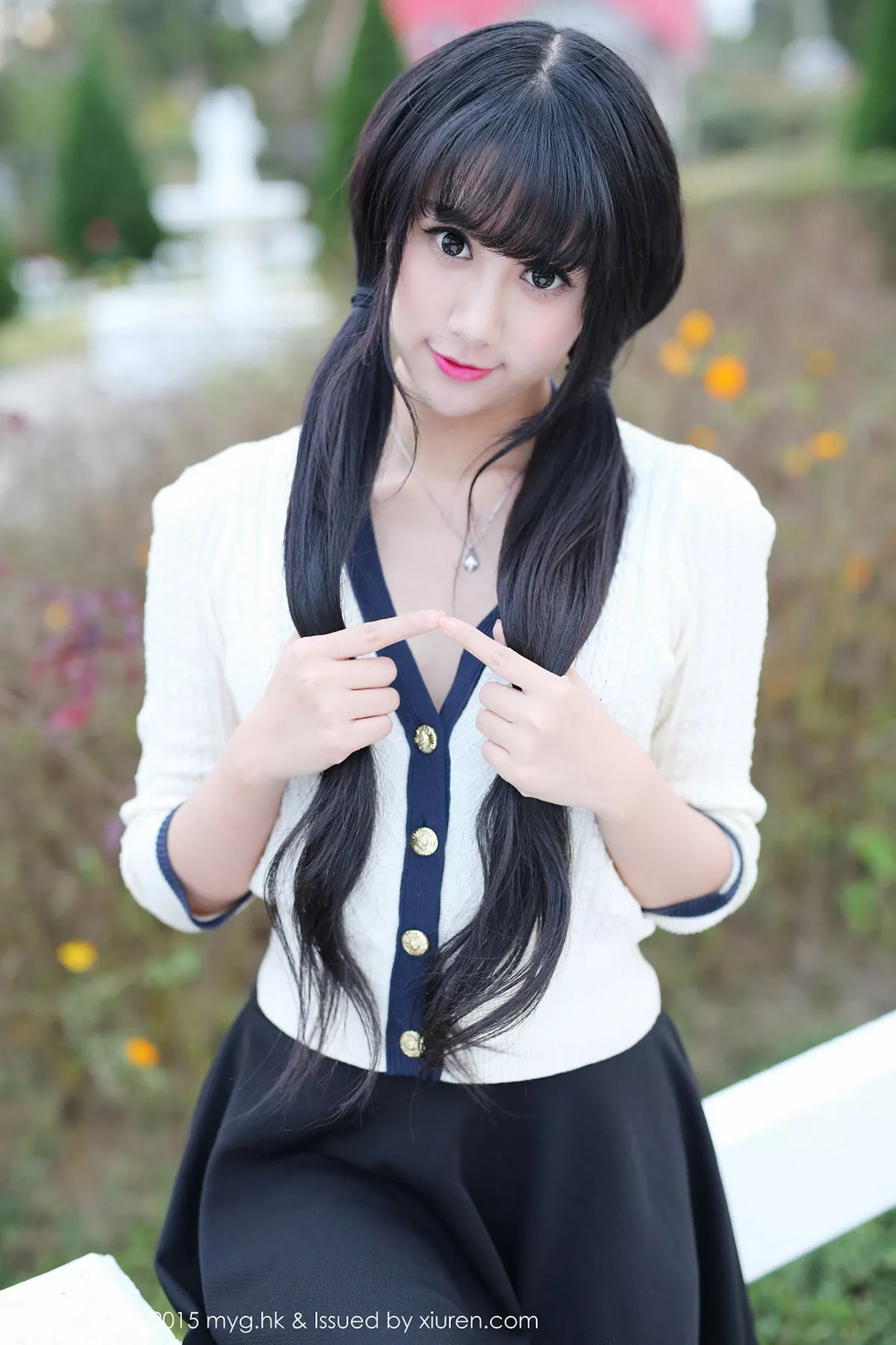 秀人集.com_[MyGirl美媛馆]Vol.102_嫩模杨晓青儿泰国Pai县旅拍白色蕾丝袜诱惑翘臀写真60P