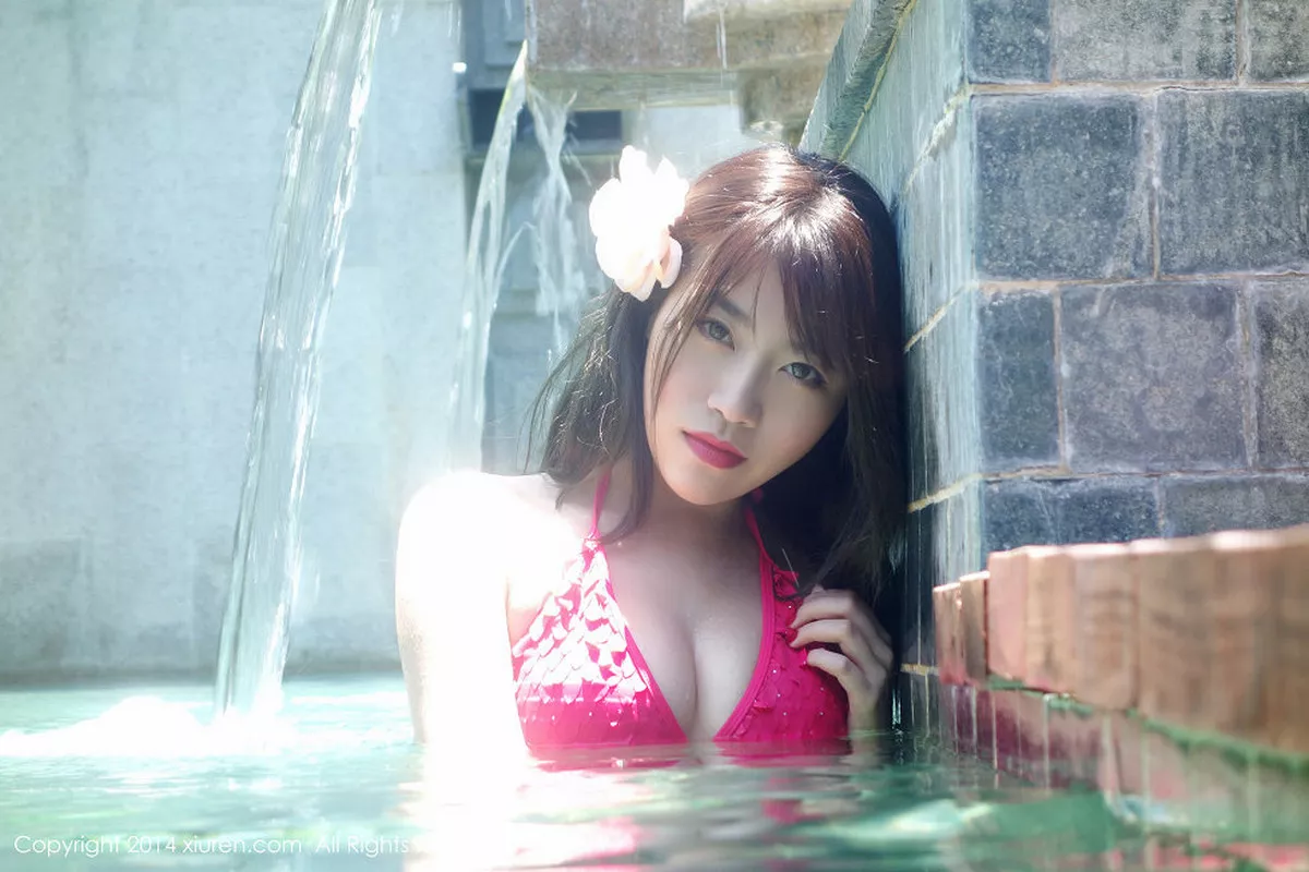 秀人集.com_[XiuRen秀人网]No.167_嫩模许诺Sabrina三亚旅拍性感比基尼秀完美身材写真53P