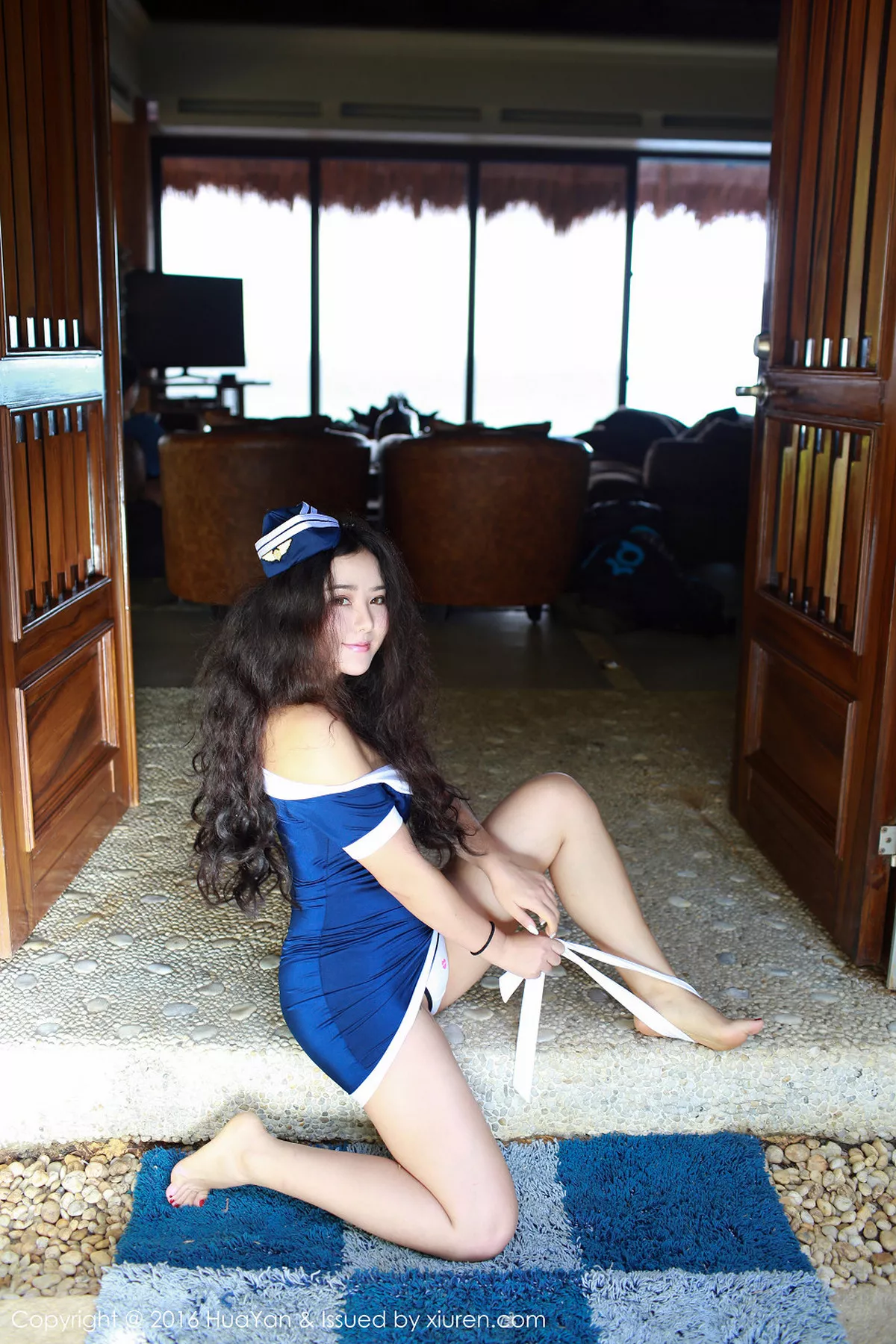 秀人集.com_[HuaYan花の颜]Vol.018_嫩模Manuela玛鲁娜长滩岛旅拍经典丰乳肥臀完美诱惑写真48P