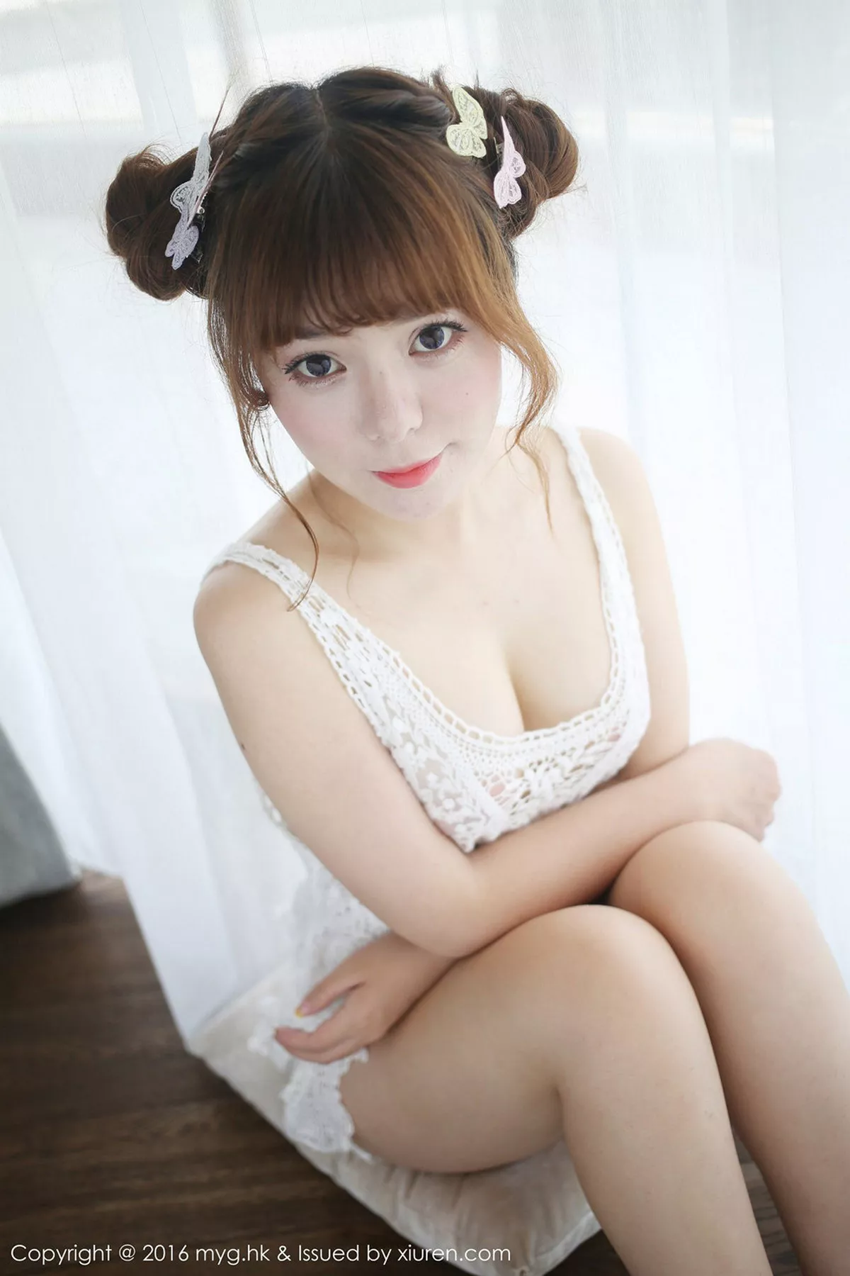 秀人集.com_[MyGirl美媛馆]Vol.225_嫩模粉芭比VV三亚旅拍性感粉红内衣秀豪乳美臀诱惑写真52P