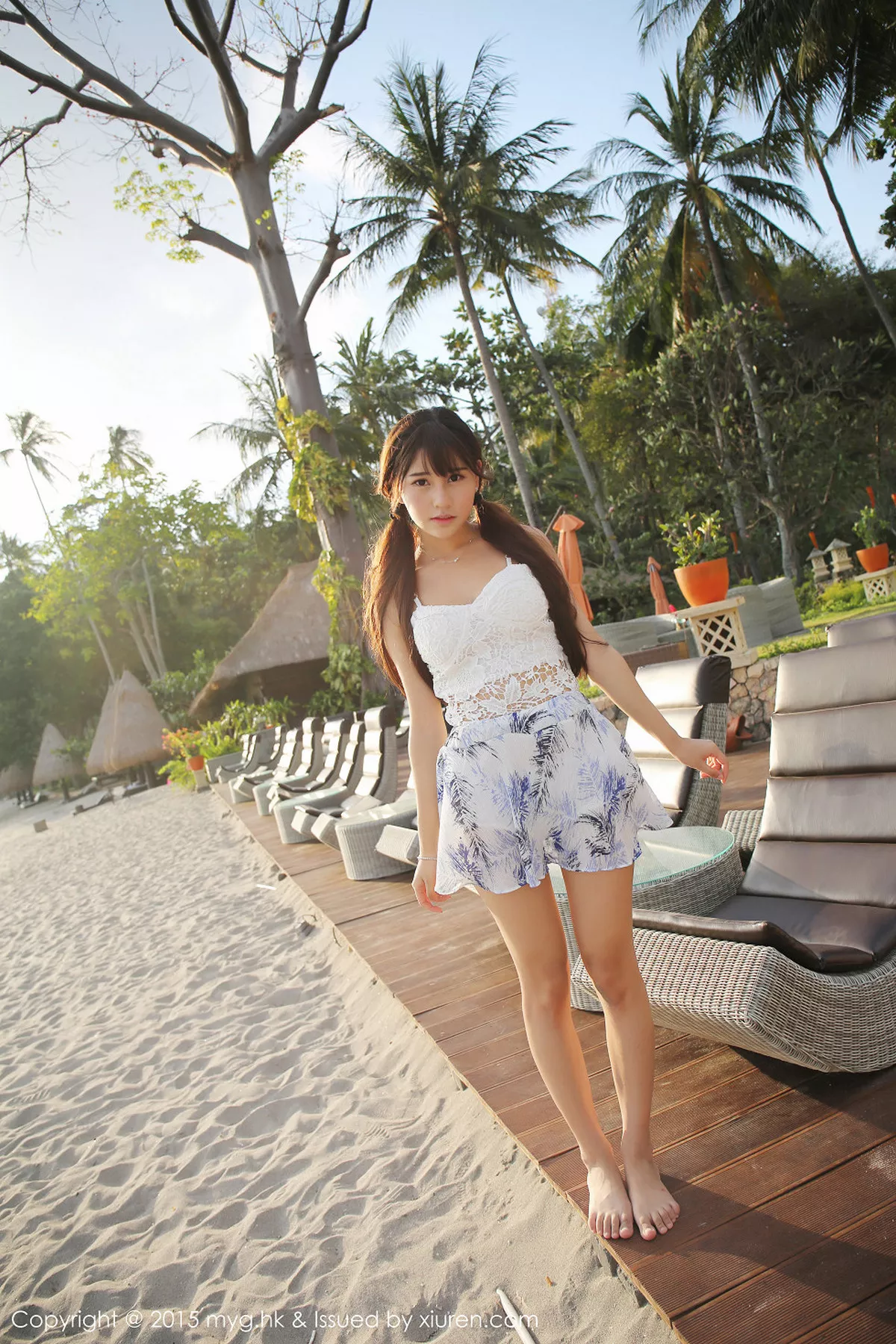 秀人集.com_[MyGirl美媛馆]Vol.154_嫩模Milk楚楚龙目岛旅拍第三套吊带白色内衣清新迷人写真43P