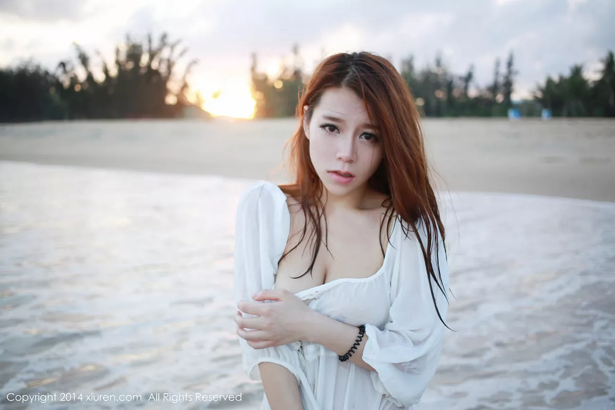 秀人集.com_[XiuRen秀人网]No.165_嫩模vetiver嘉宝贝儿三亚旅拍海边风情性感比基尼写真36P