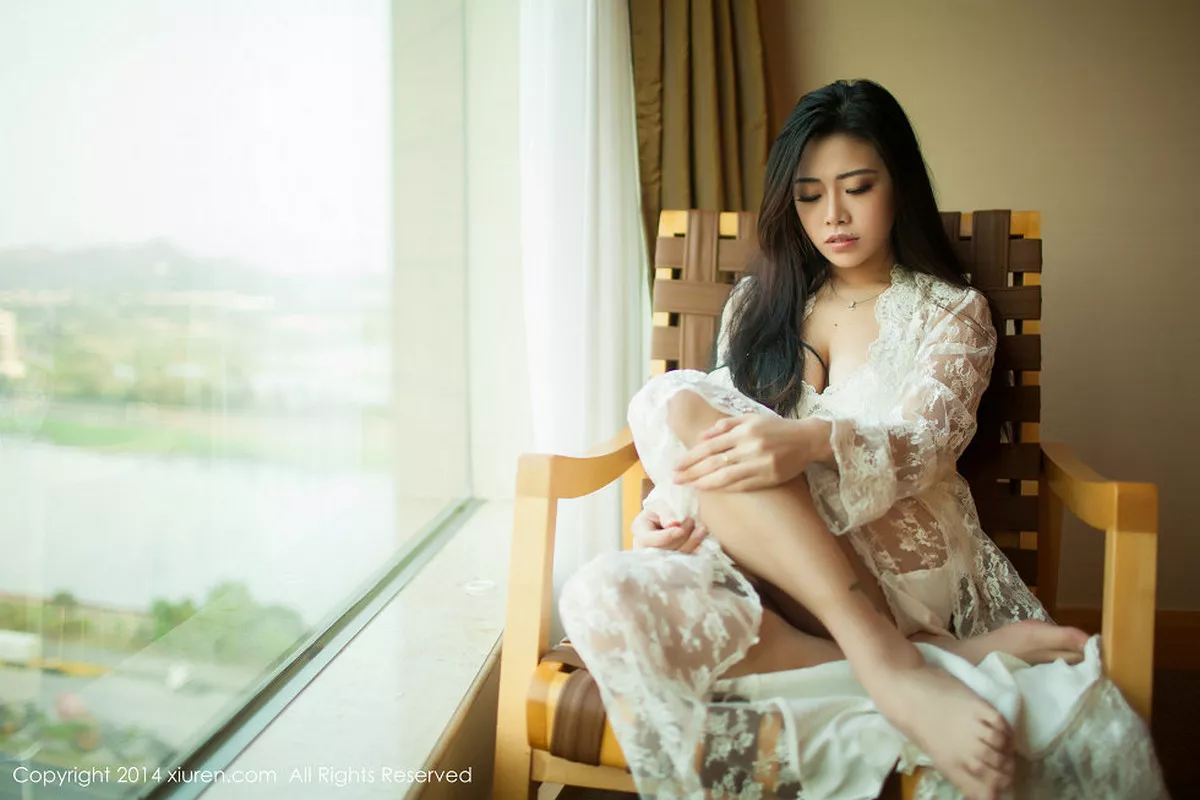 秀人集.com_[XiuRen秀人网]No.161_秀人嫩模luvian本能透明白纱性感内衣系列诱惑写真50P