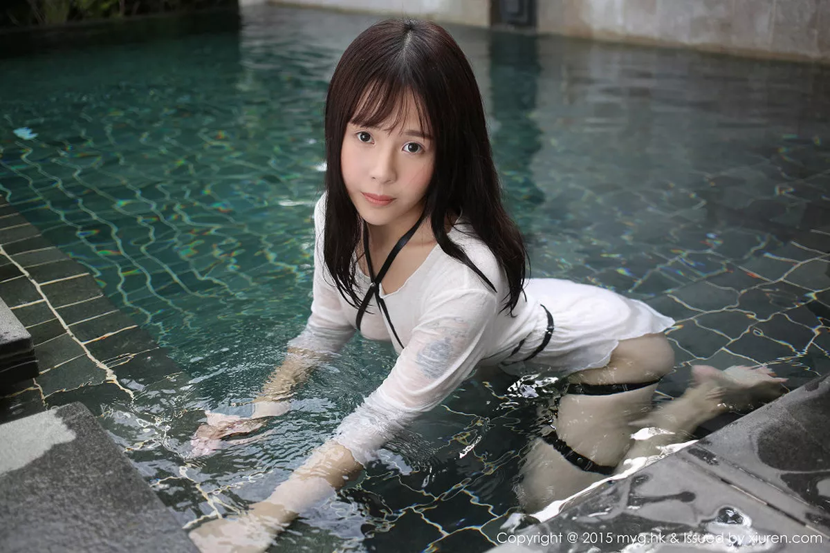 秀人集.com_[MyGirl美媛馆]Vol.170_Evelyn艾莉三亚旅拍白色连身裙真空湿身美乳凸点诱惑53P