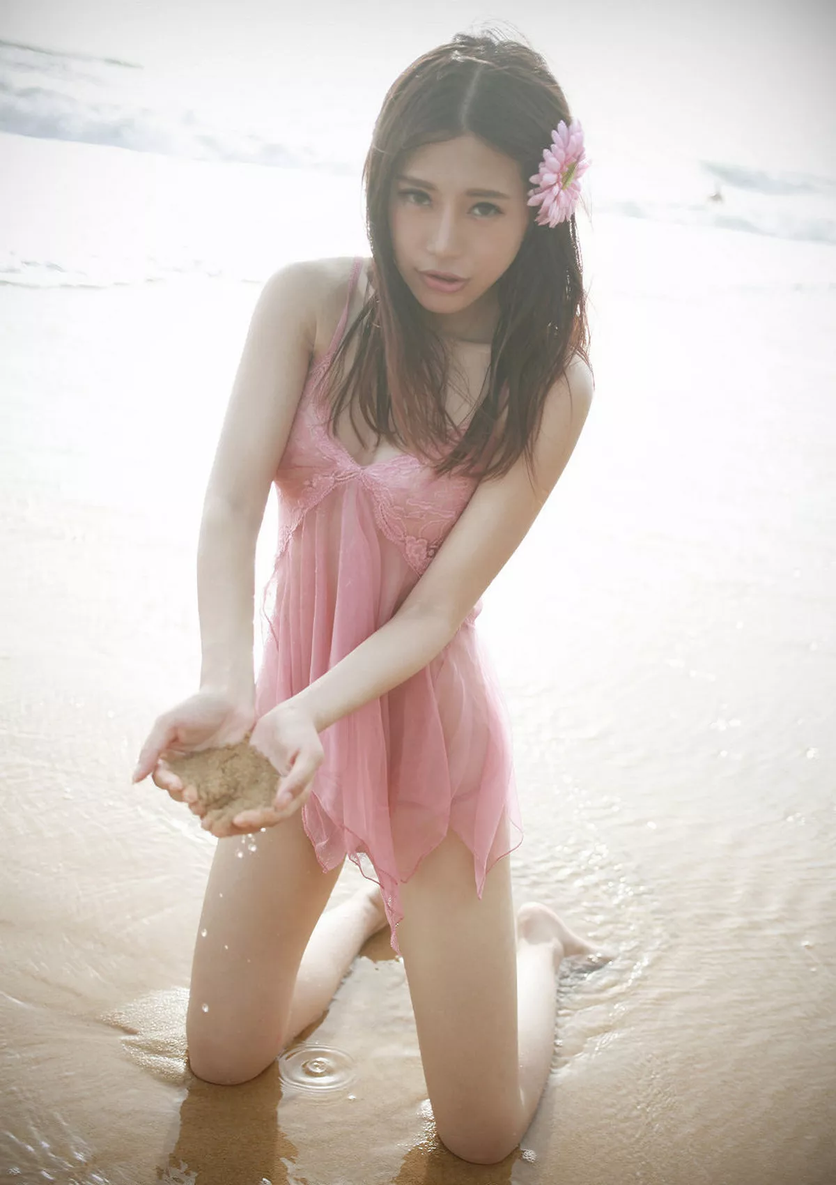 秀人集.com_[XiuRen秀人网]No.188_嫩模绮里嘉ula泰国旅拍海边风情性感比基尼完美身材写真50P