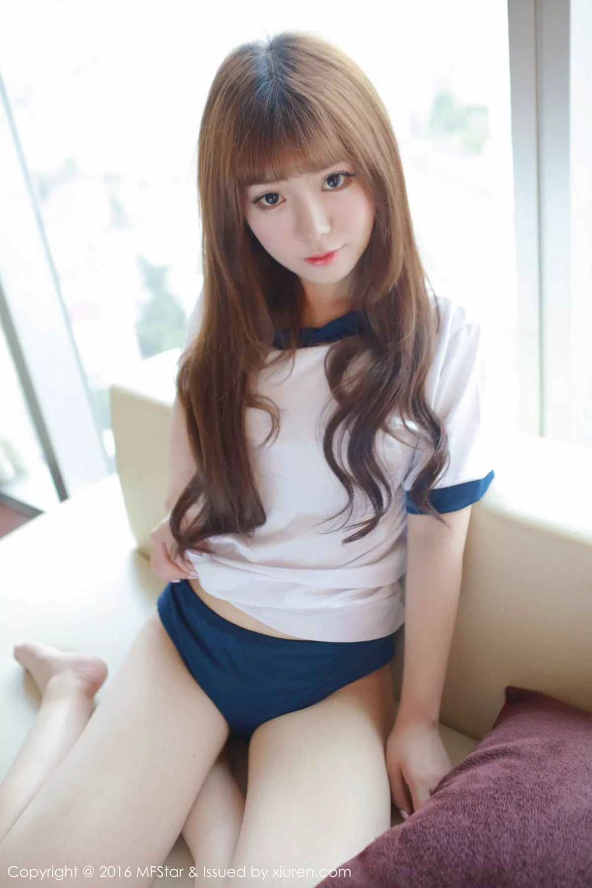 秀人集.com_[MFStar模范学院]Vol.079_嫩模粉芭比VV居家私房内衣系列蕾丝内裤秀美臀诱惑写真50P