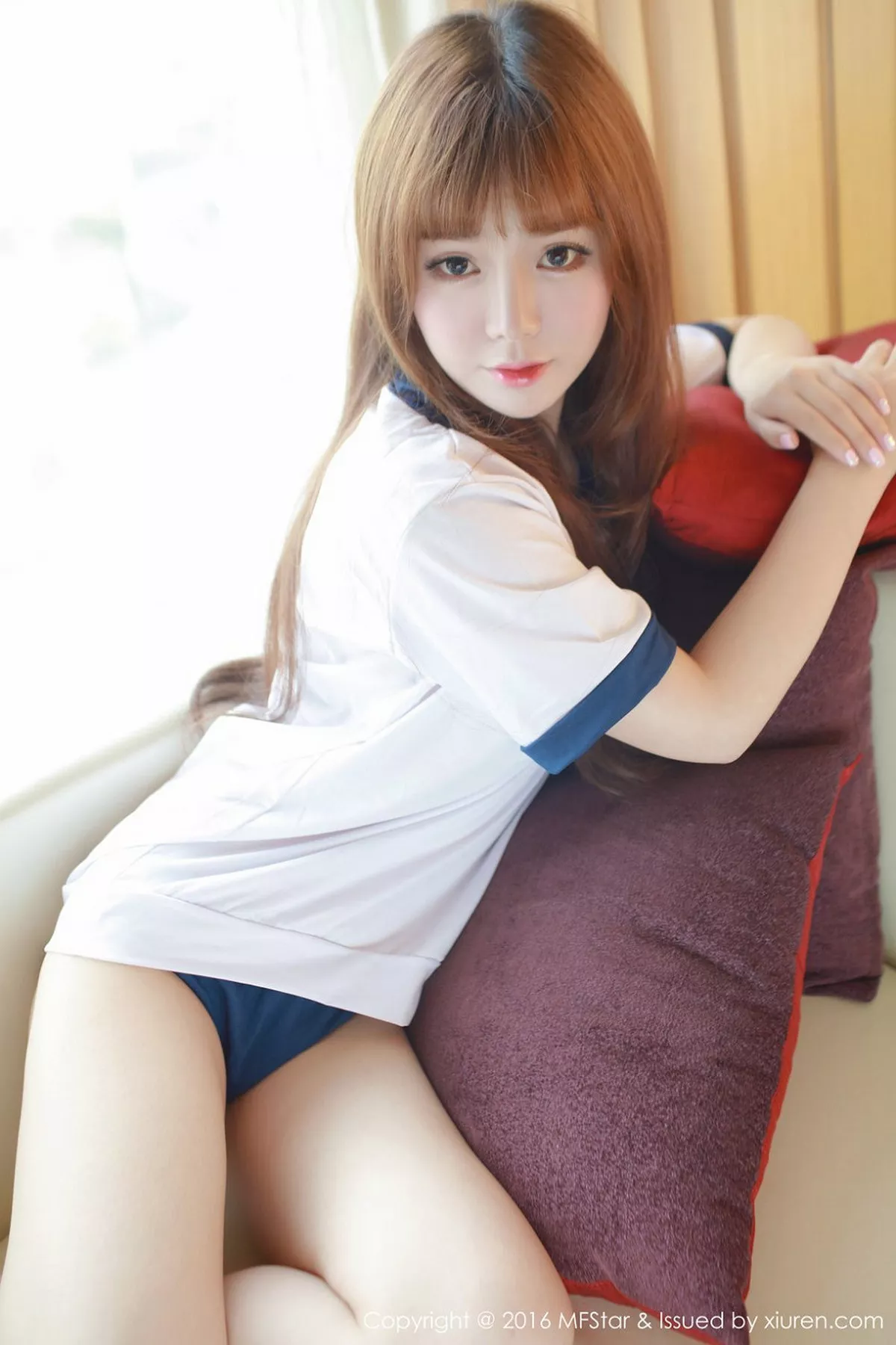 秀人集.com_[MFStar模范学院]Vol.079_嫩模粉芭比VV居家私房内衣系列蕾丝内裤秀美臀诱惑写真50P