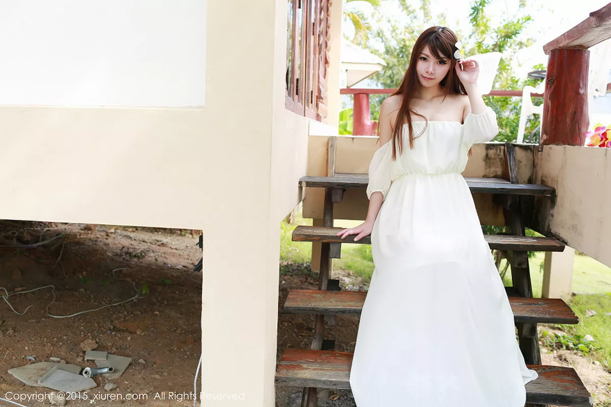 秀人集.com_[XiuRen秀人网]No.307_秀人嫩模MARA醬泰国旅拍户外红色比基尼内衣诱惑写真50P