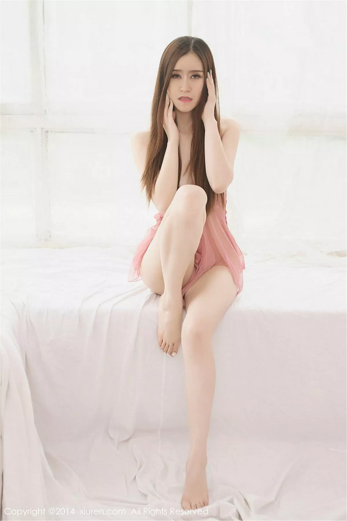 秀人集.com_[XiuRen秀人网]No.249_美貌嫩模上官晴美大胆私房全裸诱惑人体艺术写真50P