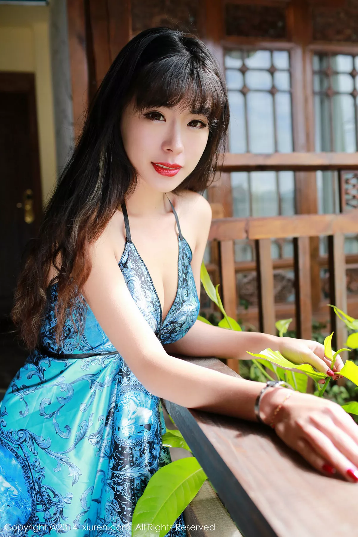 秀人集.com_[XiuRen秀人网]No.231_嫩模刘雪妮Verna居家私房透明肚兜蕾丝丁字裤诱惑写真42P