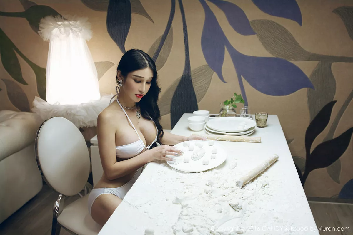 秀人集.com_[Candy糖果画报]Vol.005_糖果画报冬至佳节主题模特合集李宓儿等豪乳模特写真38P