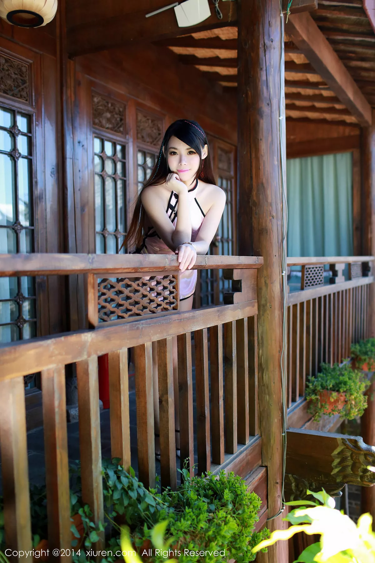 秀人集.com_[XiuRen秀人网]No.229_嫩模MARA醬高叉旗袍系列秀完美身材性感迷人写真56P