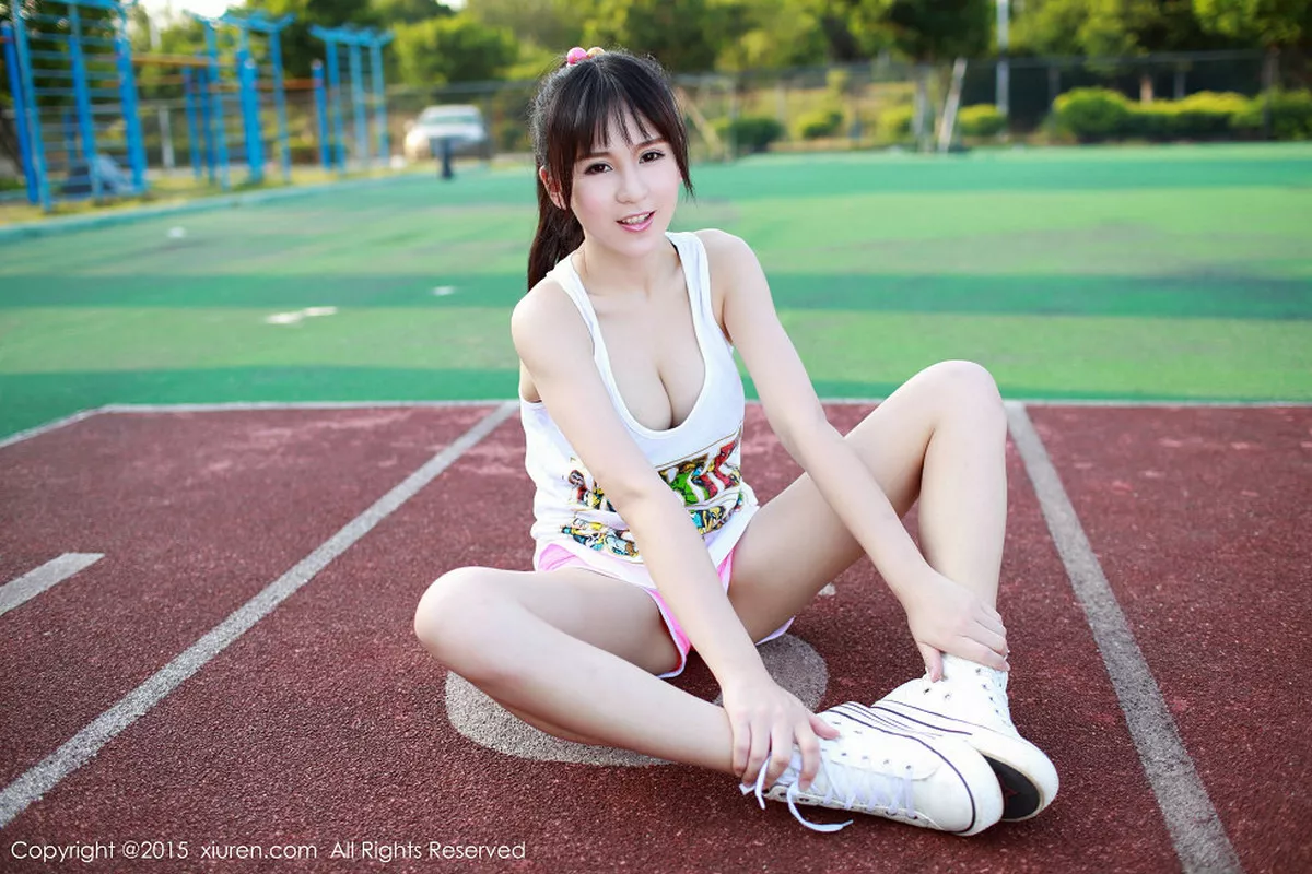 秀人集.com_[XiuRen秀人网]No.387_嫩模唐雨辰TYC双马尾辫户外清纯学生装性感迷人写真68P