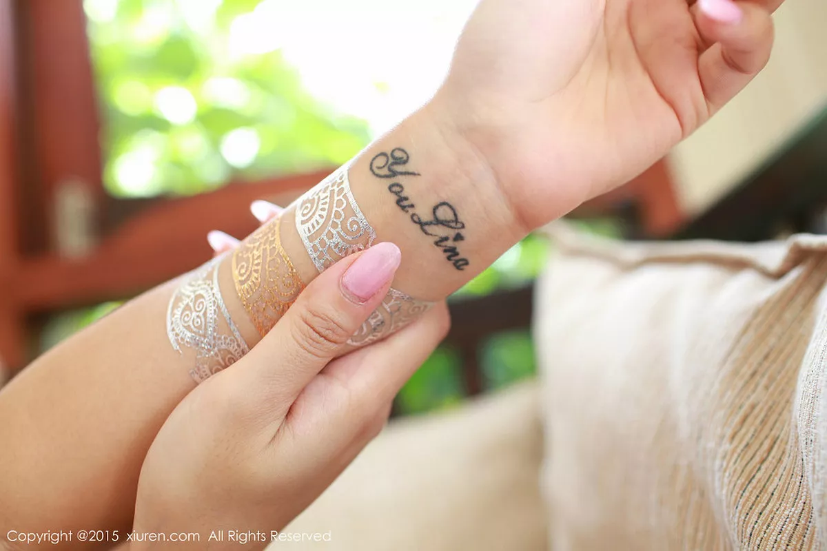 秀人集.com_[XiuRen秀人网]No.436_嫩模兜豆靓Youlina苏梅岛旅拍半露翘臀完美诱惑写真57P