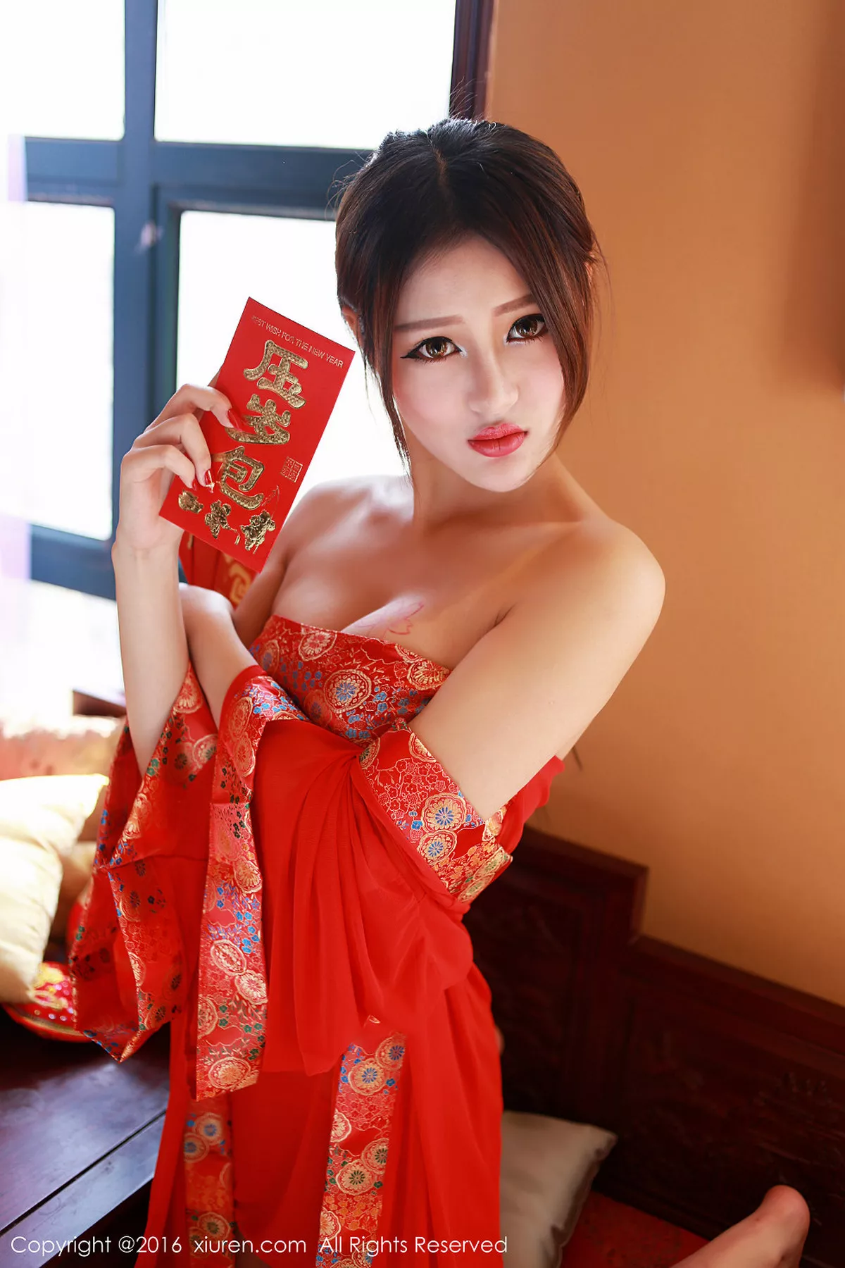 秀人集.com_[XiuRen秀人网]No.476_嫩模王乔恩Abby火红肚兜秀美乳新春福利诱惑写真50P