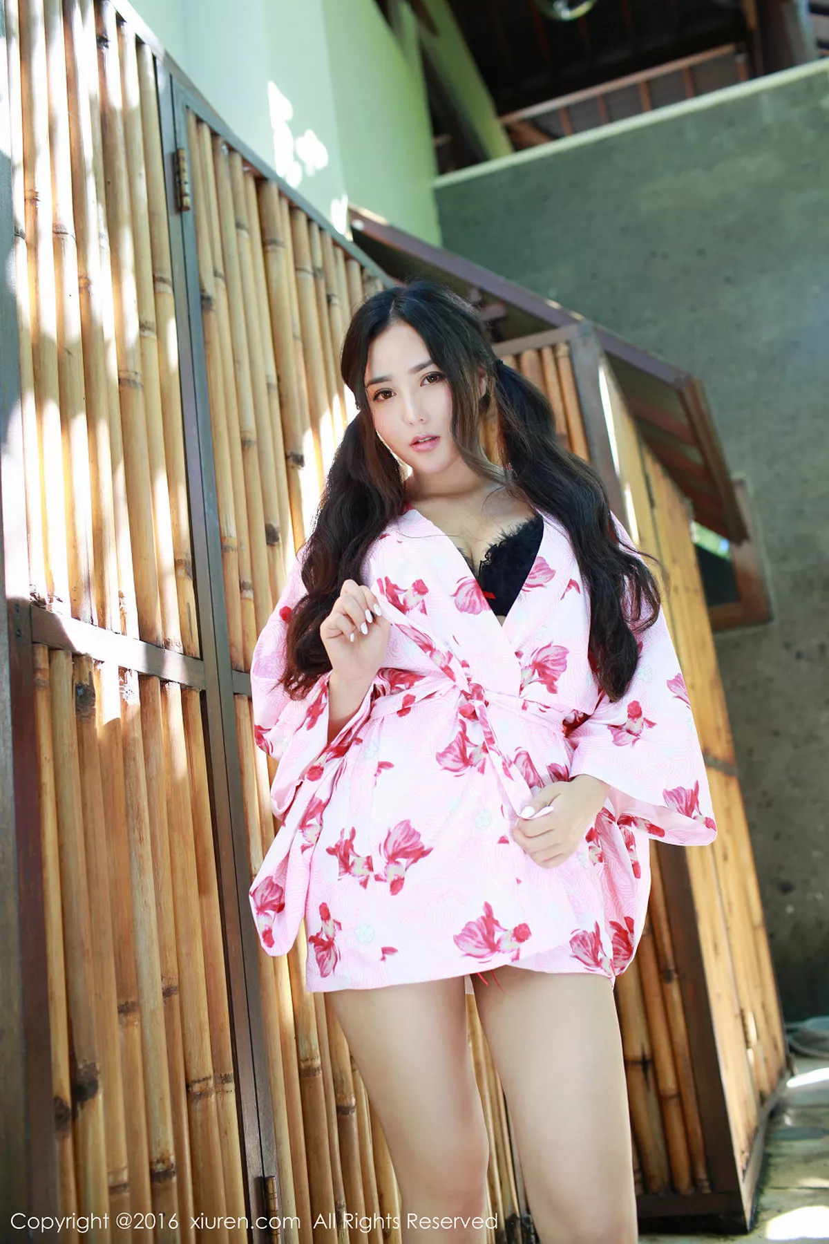 秀人集.com_[XiuRen秀人网]No.554_嫩模Manuela玛鲁娜巴厘岛旅拍黑色丁字裤诱惑美臀写真47P