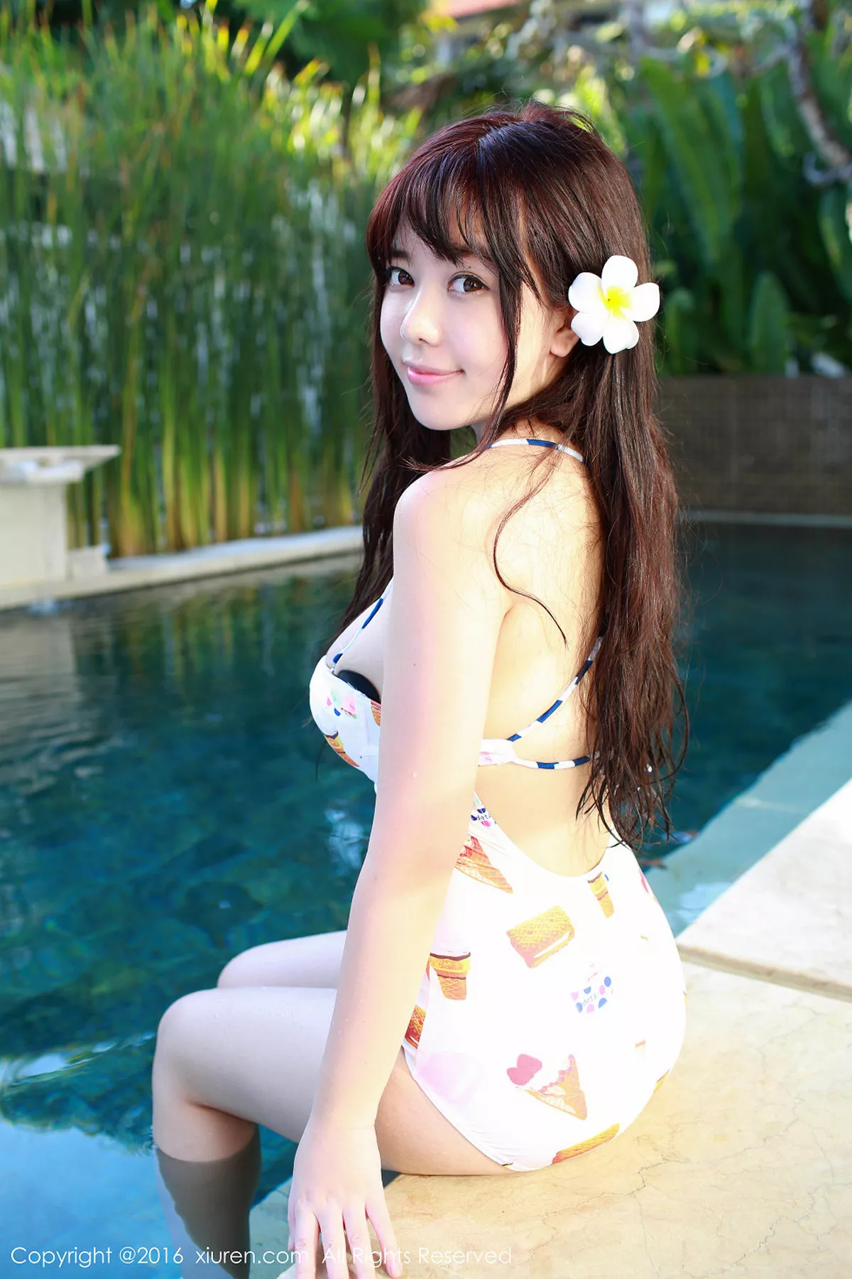 秀人集.com_[XiuRen秀人网]No.514_嫩模刘飞儿Faye巴厘岛旅拍性感比基尼秀豪乳特写诱惑写真43P