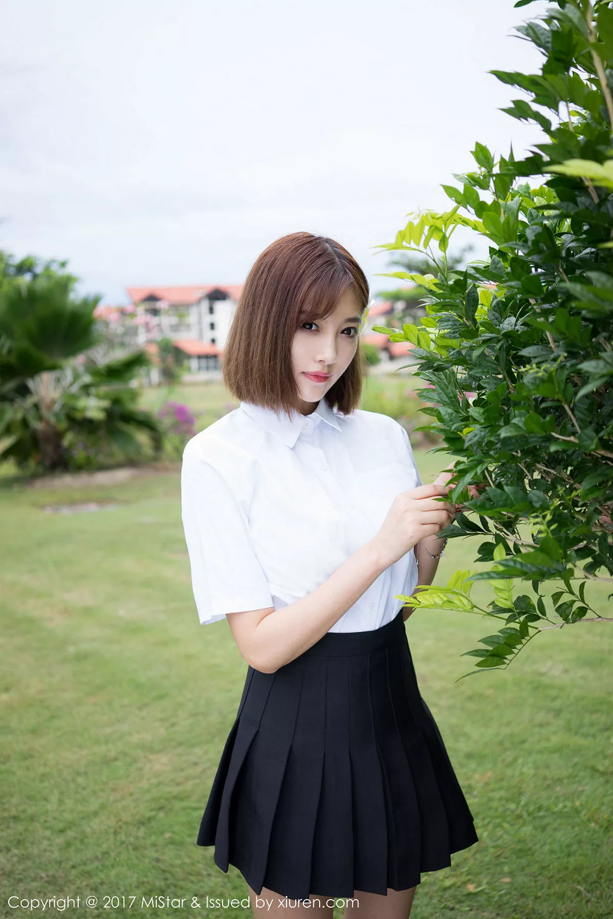 秀人集.com_[MiStar魅妍社]Vol.159_甜美女神杨晨晨sugar沙巴旅拍性感比基尼秀完美身材写真50P