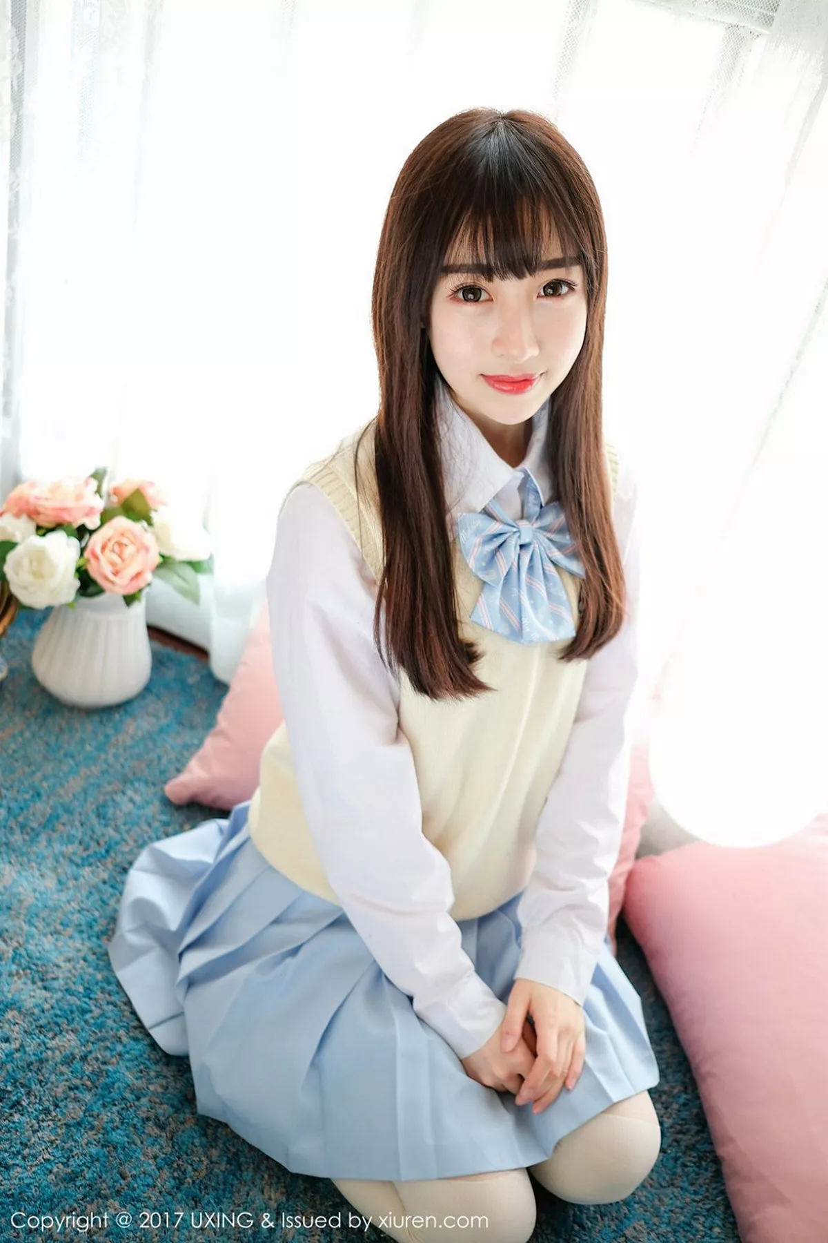 秀人集.com_[UXING优星馆]Vol.041_萝莉妹子丸子mayuki清纯学生装秀完美身材清爽迷人写真43P