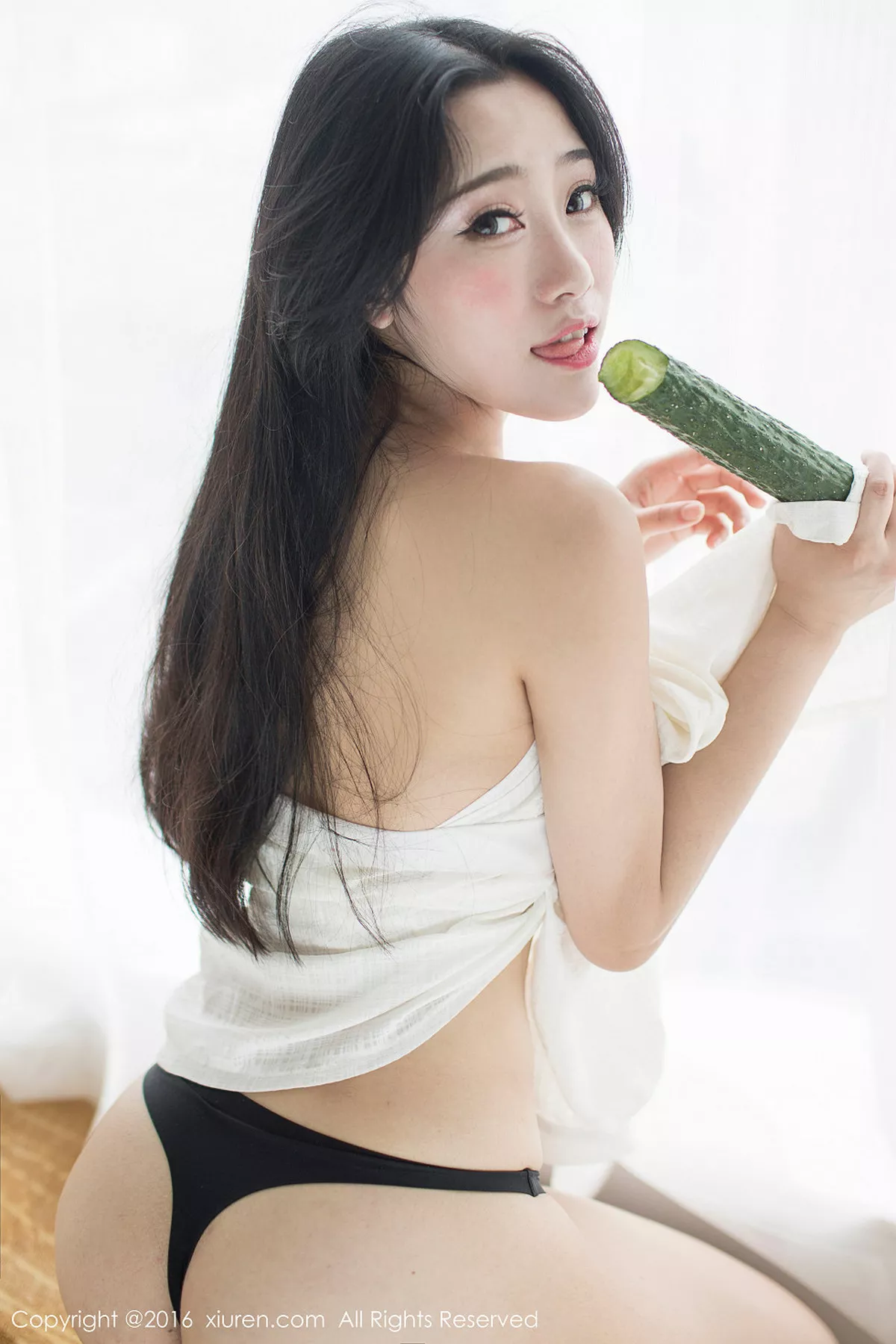 秀人集.com_[XiuRen秀人网]No.519_嫩模兜豆靓Youlina浴室里白衬衣半露美乳极致诱惑写真52P