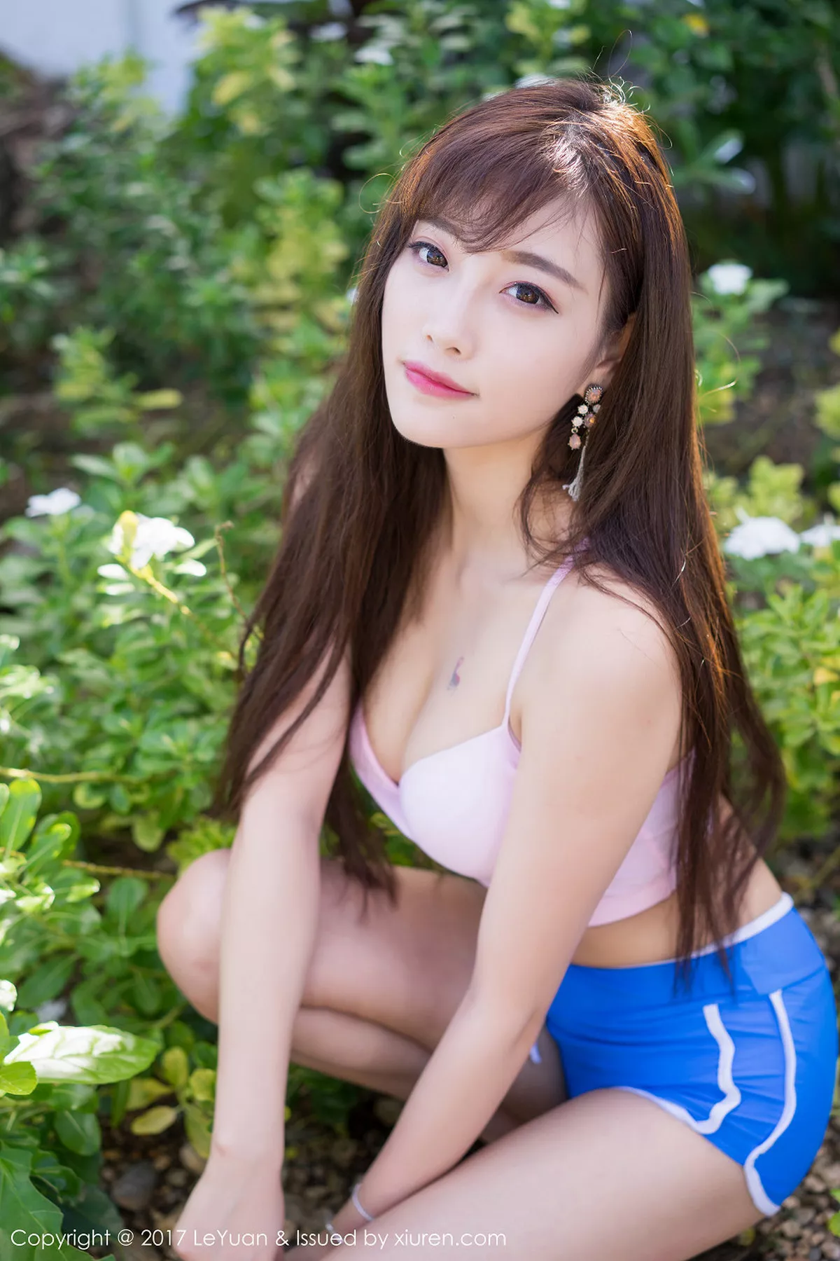 秀人集.com_[LeYuan星乐园]Vol.032_甜美女神杨晨晨sugar长滩旅拍纯洁天使性感比基尼写真59P