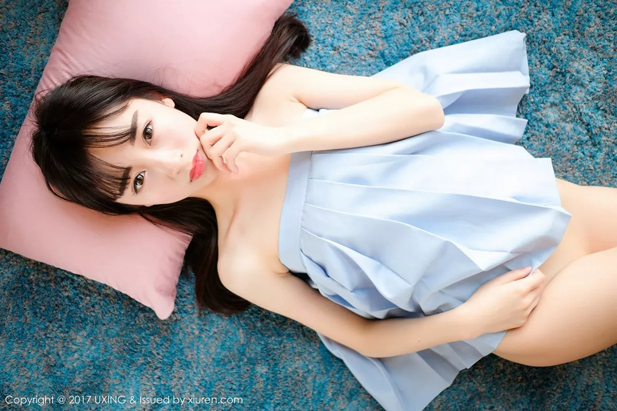 秀人集.com_[UXING优星馆]Vol.041_萝莉妹子丸子mayuki清纯学生装秀完美身材清爽迷人写真43P