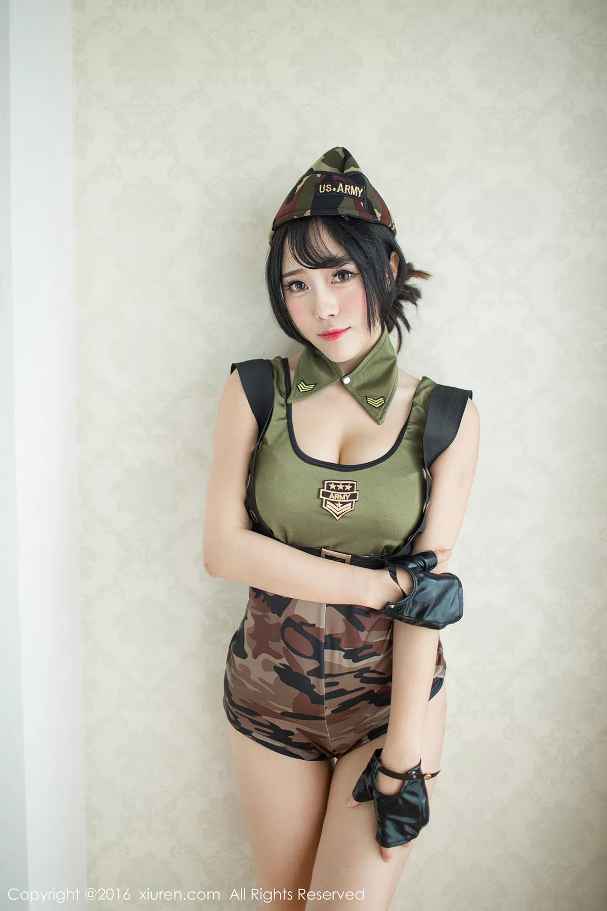 秀人集.com_[XiuRen秀人网]No.519_嫩模兜豆靓Youlina浴室里白衬衣半露美乳极致诱惑写真52P