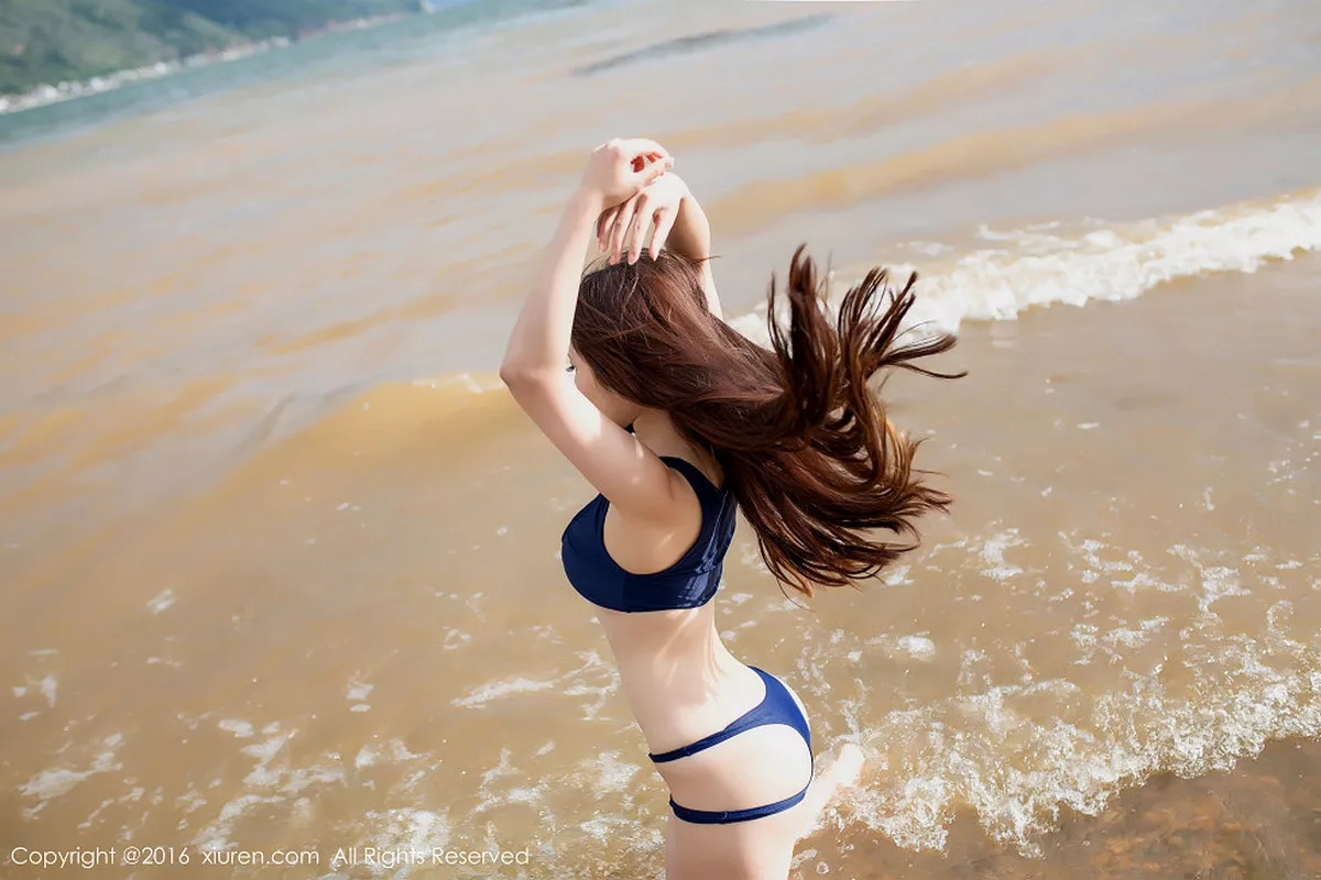 秀人集.com_[XiuRen秀人网]No.582_嫩模兜豆靓Youlina云南旅拍性感比基尼撩人姿势迷人美胸写真54P