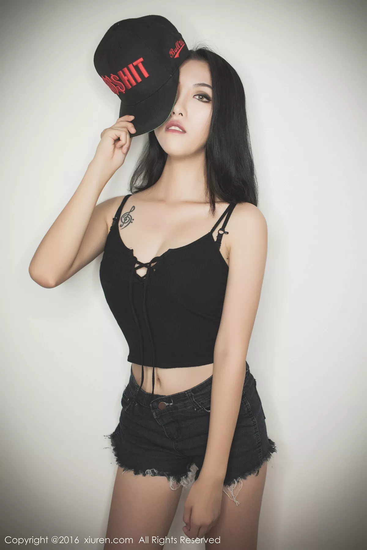 秀人集.com_[XiuRen秀人网]No.617_嫩模BOBO_xk牛仔热裤秀完美身材狐媚双眼冷艳迷人写真49P