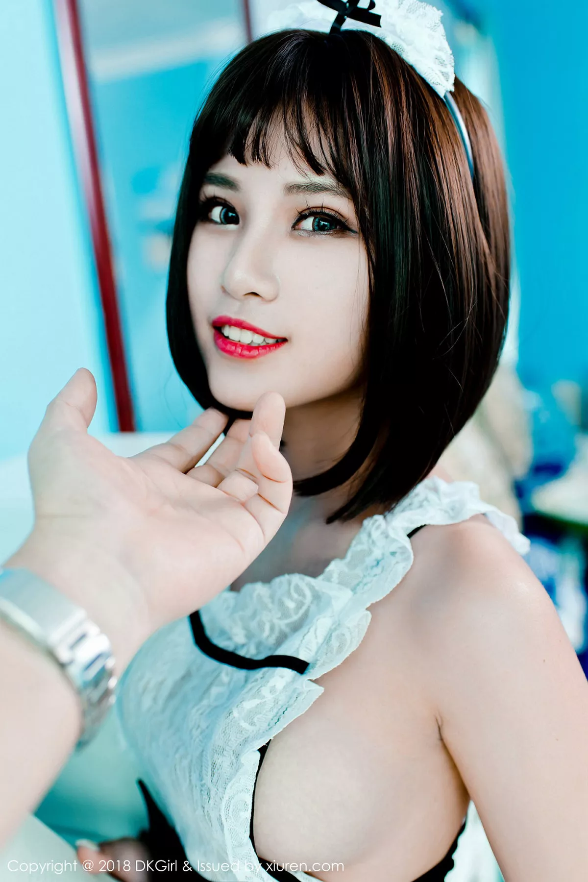 秀人集.com_[DKGirl御女郎]Vol.087_嫩模萌宝儿BoA私房性感女仆装半脱秀豪乳翘臀惹火诱惑写真49P