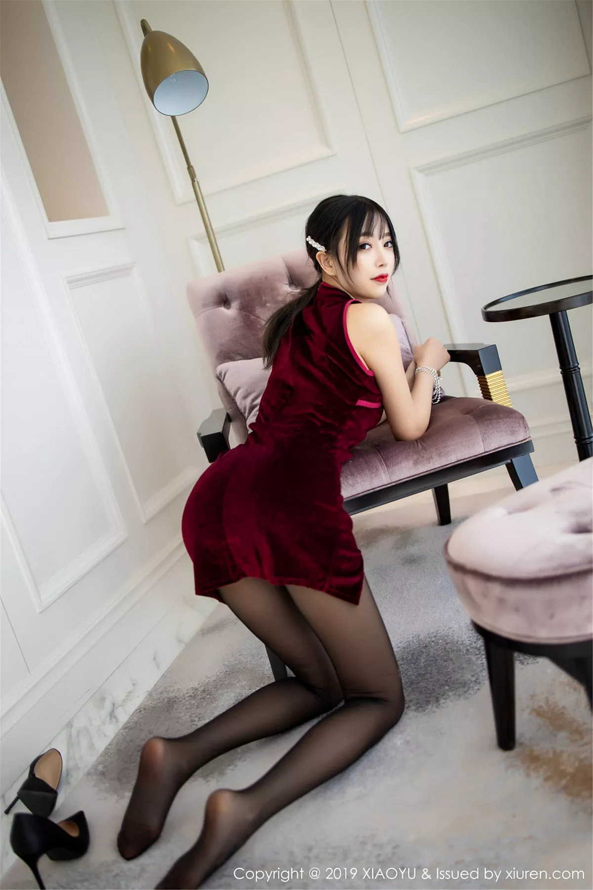 秀人集.com_[XiaoYu画语界]Vol.152_女神杨晨晨sugar心愿旅拍私房旗袍配无内黑丝裤袜诱惑写真57P